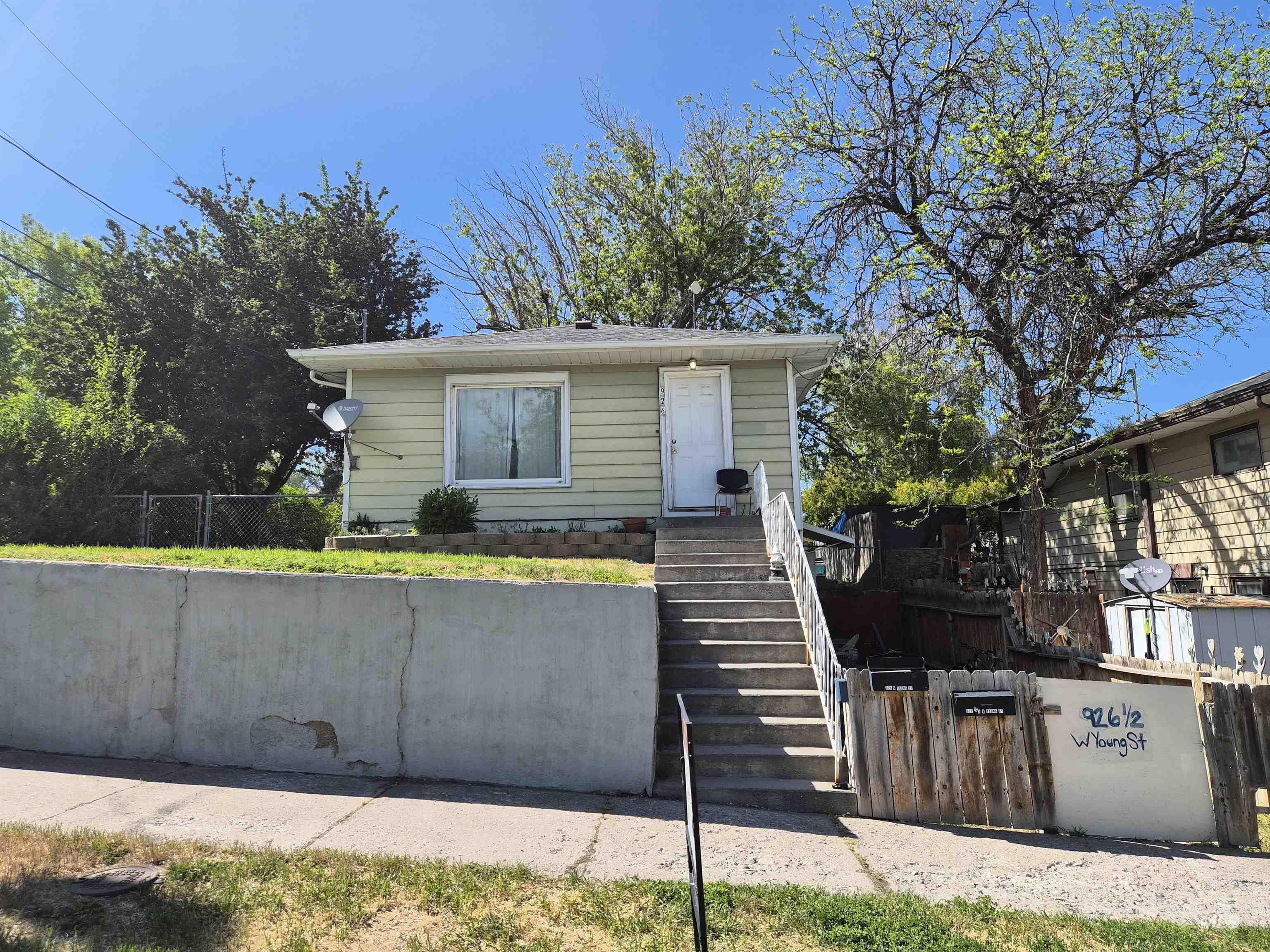 926 W Young St., Pocatello, Idaho 83204, 2 Bedrooms, 1 Bathroom, Residential Income For Sale, Price $198,900, 98987608
