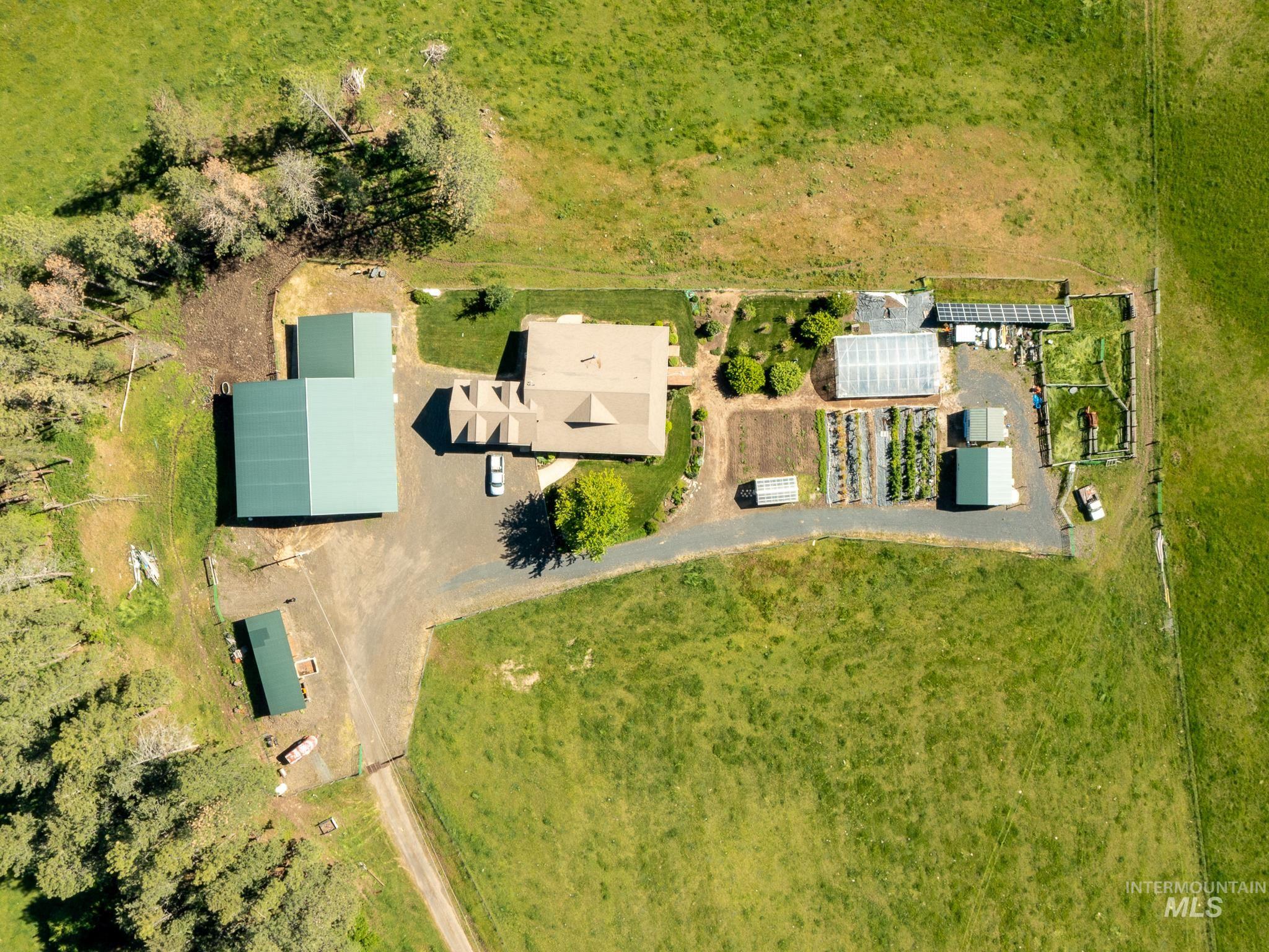 794 Pleasant Valley Rd, Clearwater, Idaho 83552, 3 Bedrooms, 3 Bathrooms, Residential For Sale, Price $1,700,000, 98987609