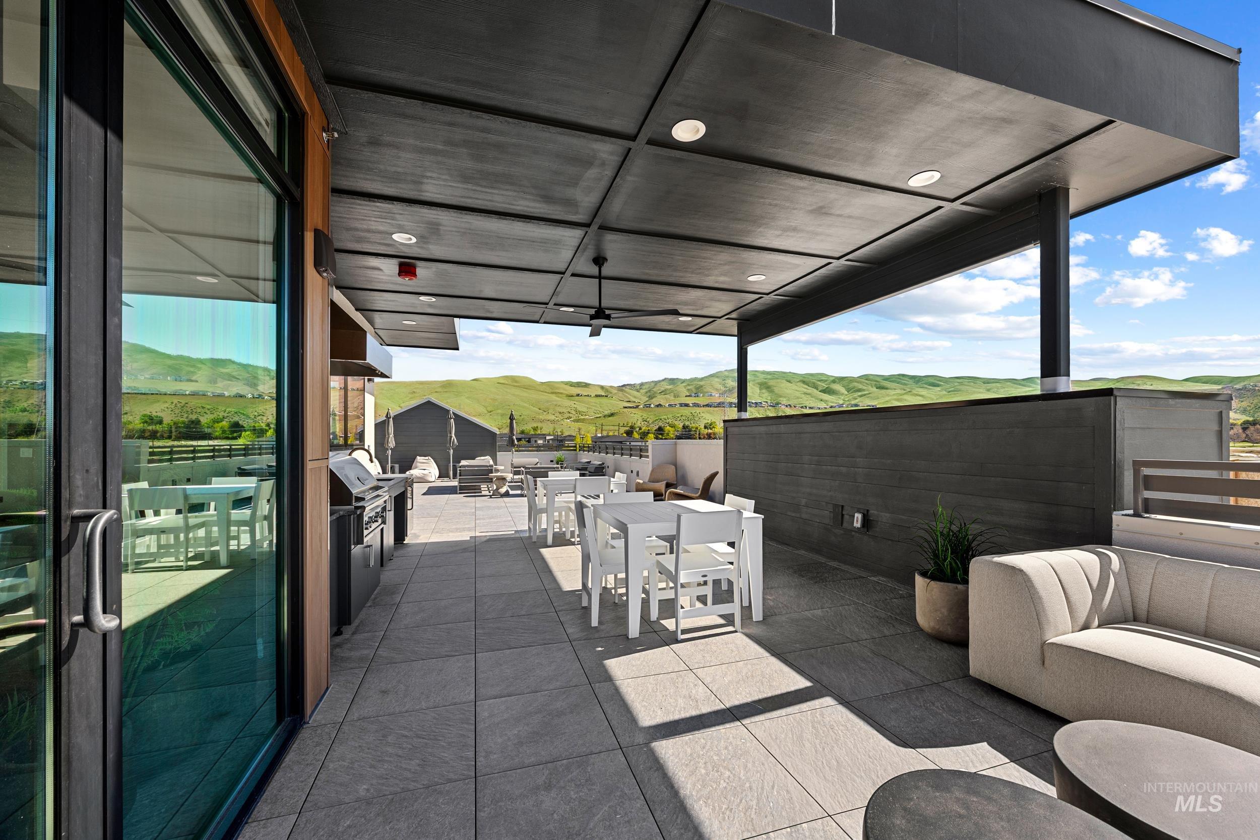 4430 E Haystack St, Boise, Idaho 83716, 2 Bedrooms, 2 Bathrooms, Residential For Sale, Price $529,900, 98987615