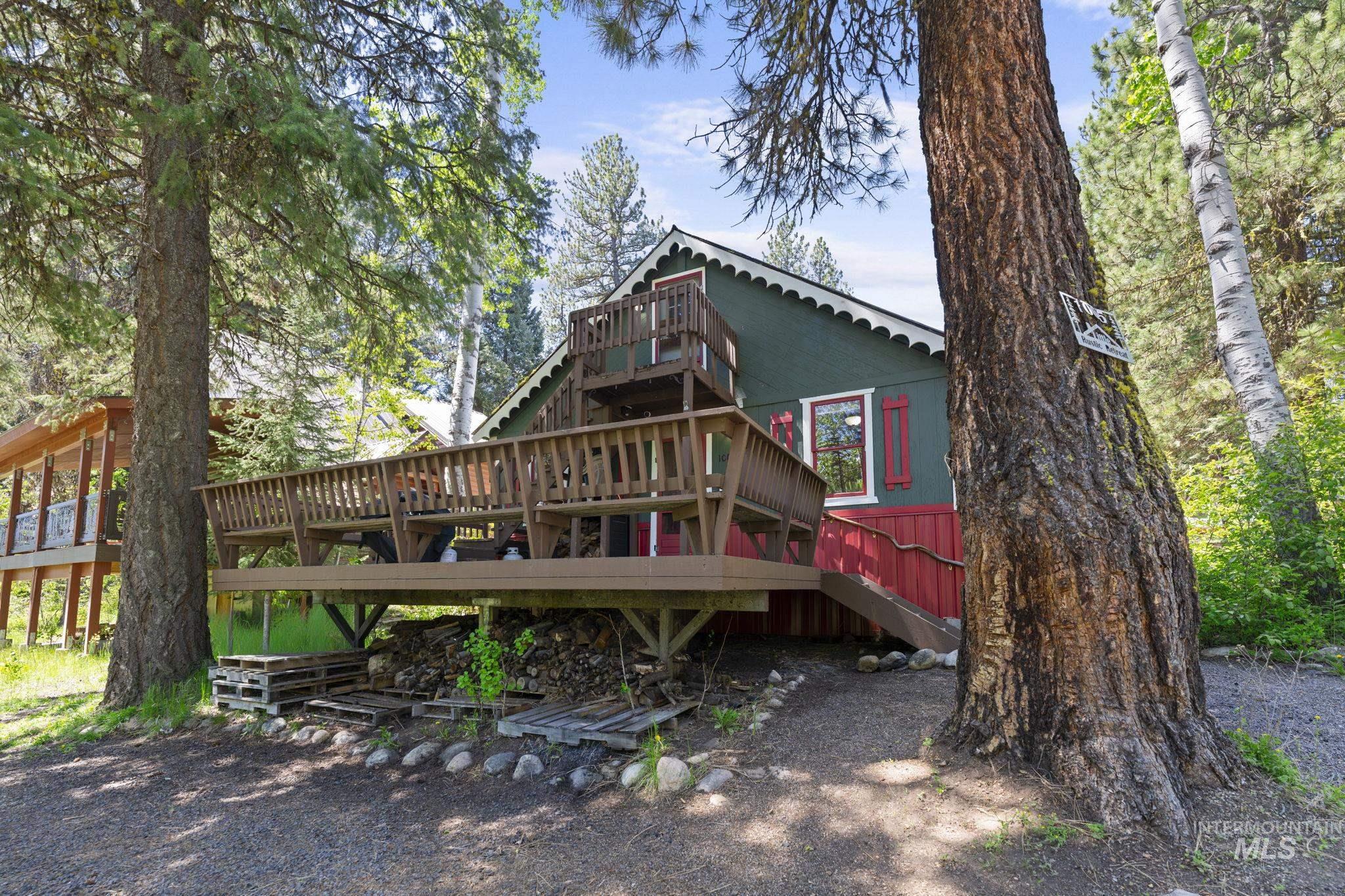 1005 Yew Wood, McCall, Idaho 83638, 3 Bedrooms, 1 Bathroom, Residential For Sale, Price $389,000, 98987619
