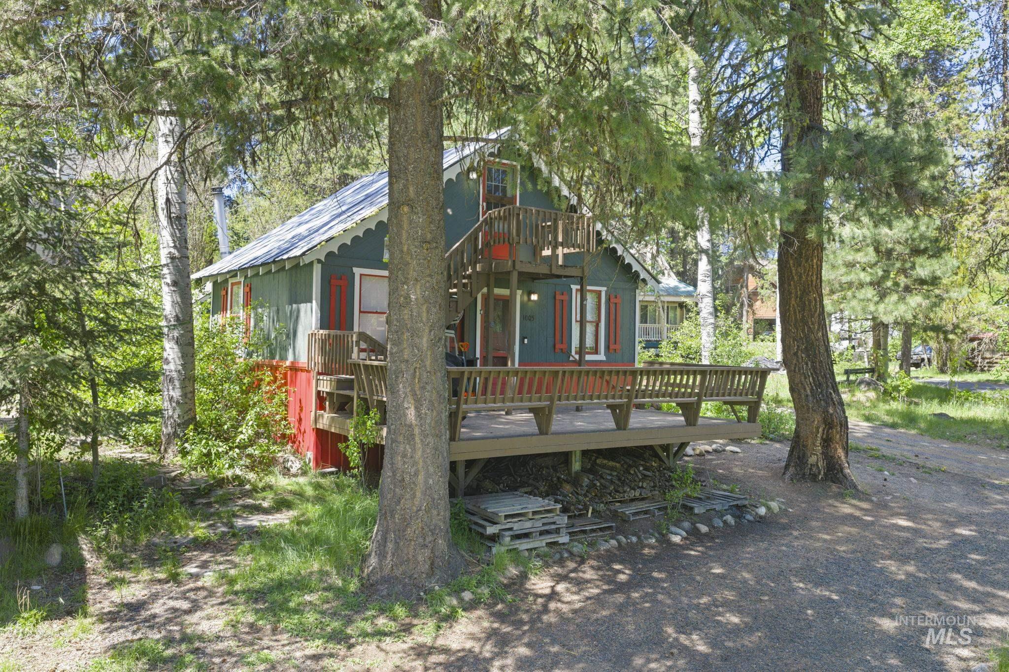1005 Yew Wood, McCall, Idaho 83638, 3 Bedrooms, 1 Bathroom, Residential For Sale, Price $389,000, 98987619