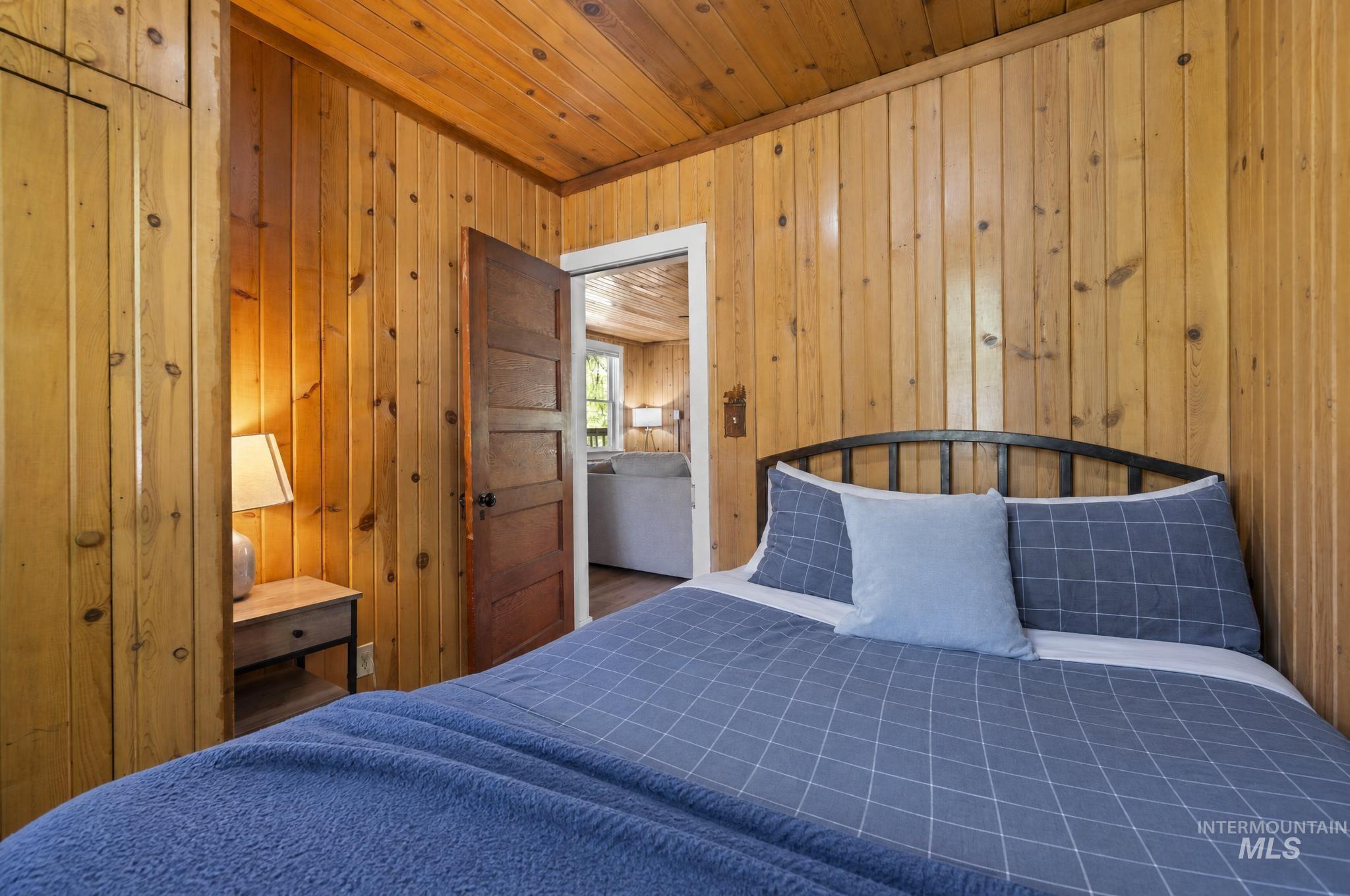 1005 Yew Wood, McCall, Idaho 83638, 3 Bedrooms, 1 Bathroom, Residential For Sale, Price $389,000, 98987619