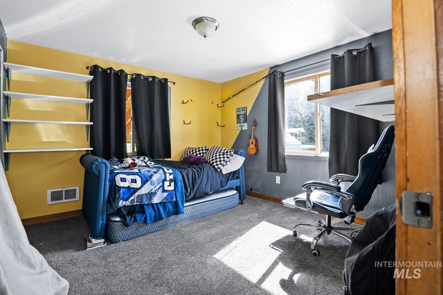 907 Ann Street, McCall, Idaho 83638, 3 Bedrooms, 2 Bathrooms, Residential For Sale, Price $799,000, 98987622