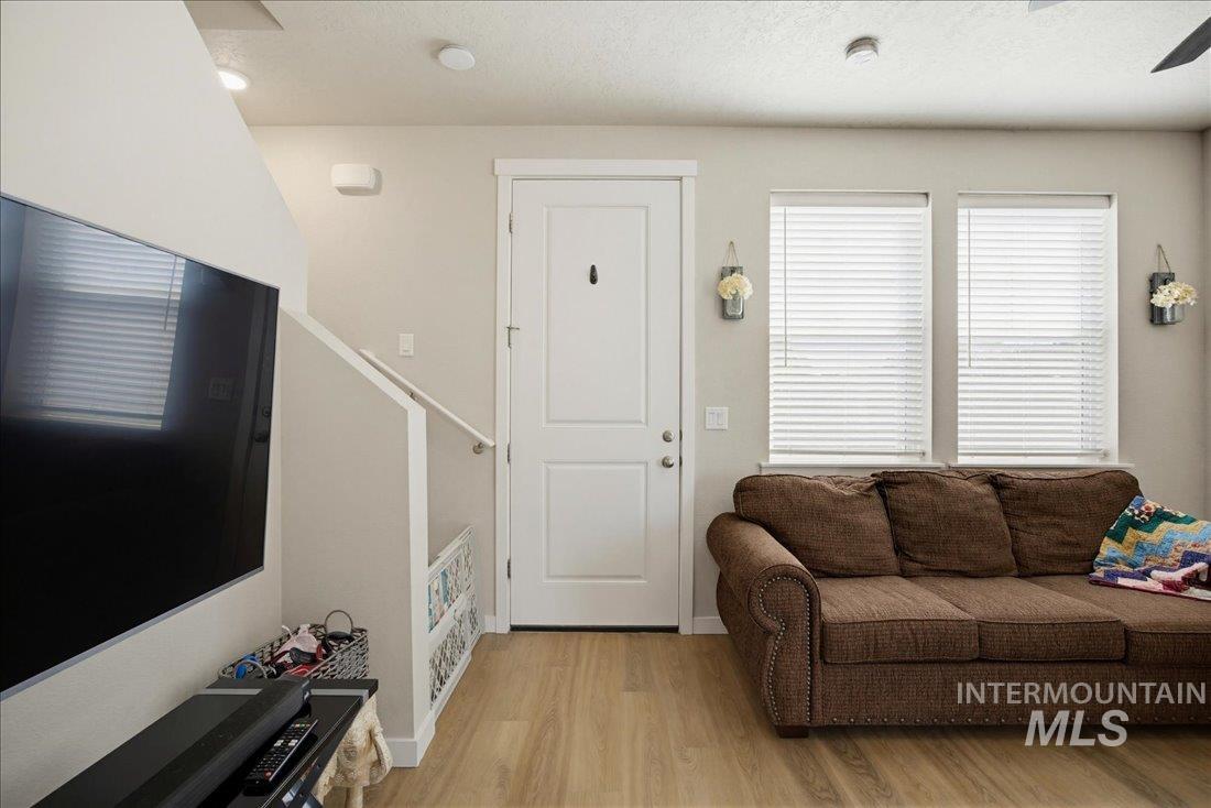 2314 E Spice Loop #4, Nampa, Idaho 83651, 2 Bedrooms, 2.5 Bathrooms, Residential For Sale, Price $300,000, 98987624
