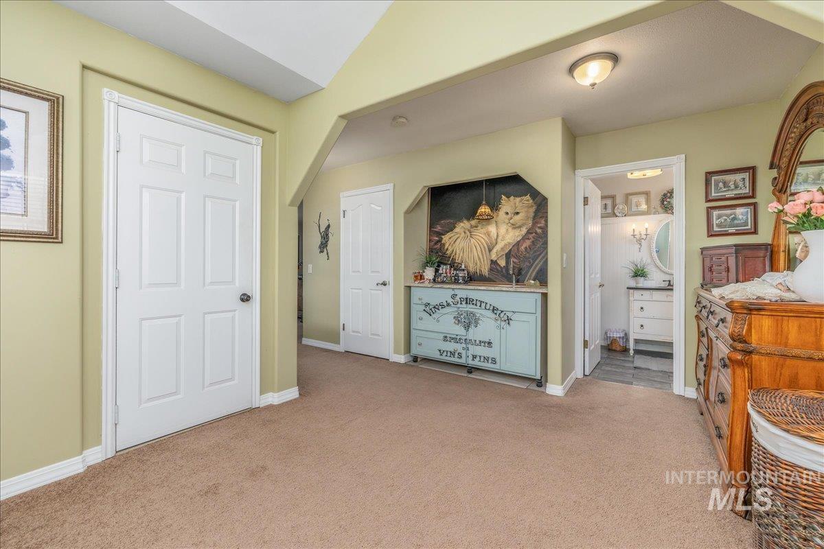 2577 Star Lane, Emmett, Idaho 83617, 5 Bedrooms, 3 Bathrooms, Residential For Sale, Price $849,900, 98987627