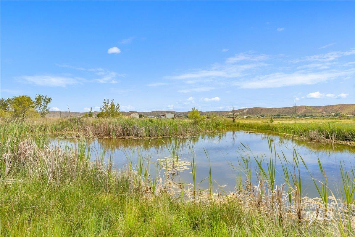2577 Star Lane, Emmett, Idaho 83617, 5 Bedrooms, 3 Bathrooms, Residential For Sale, Price $849,900, 98987627