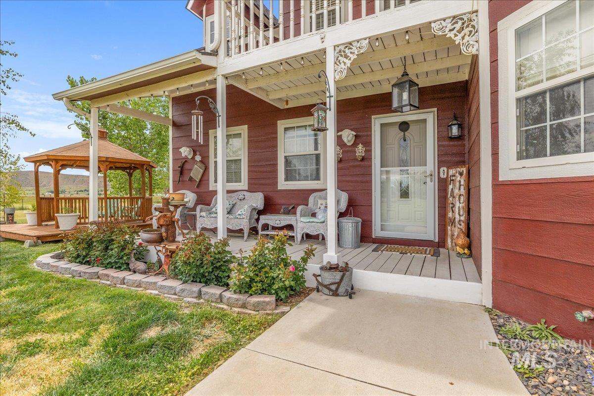 2577 Star Lane, Emmett, Idaho 83617, 5 Bedrooms, 3 Bathrooms, Residential For Sale, Price $849,900, 98987627