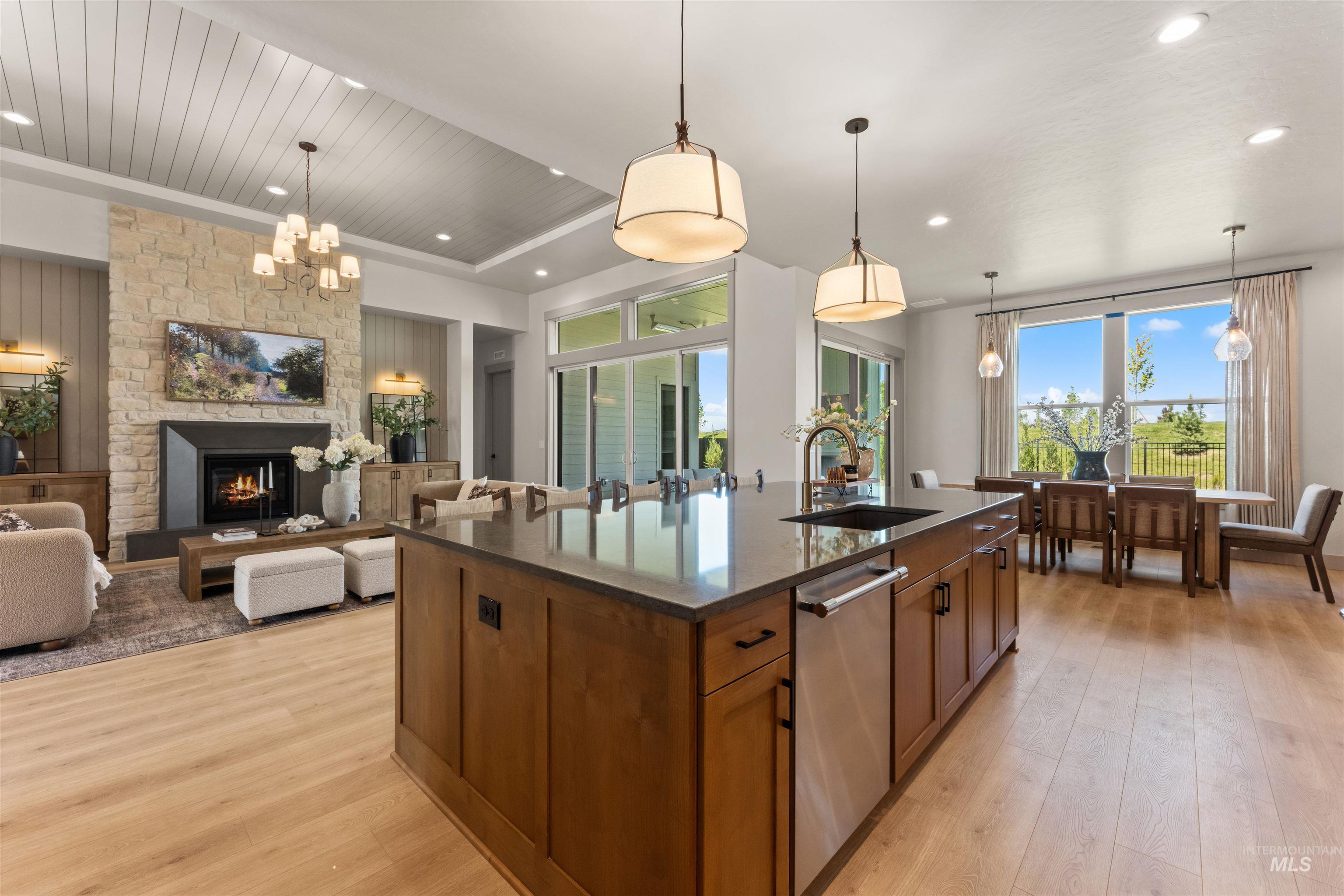 8051 W Inspirado Dr., Eagle, Idaho 83646, 4 Bedrooms, 3.5 Bathrooms, Residential For Sale, Price $1,149,800, 98987628