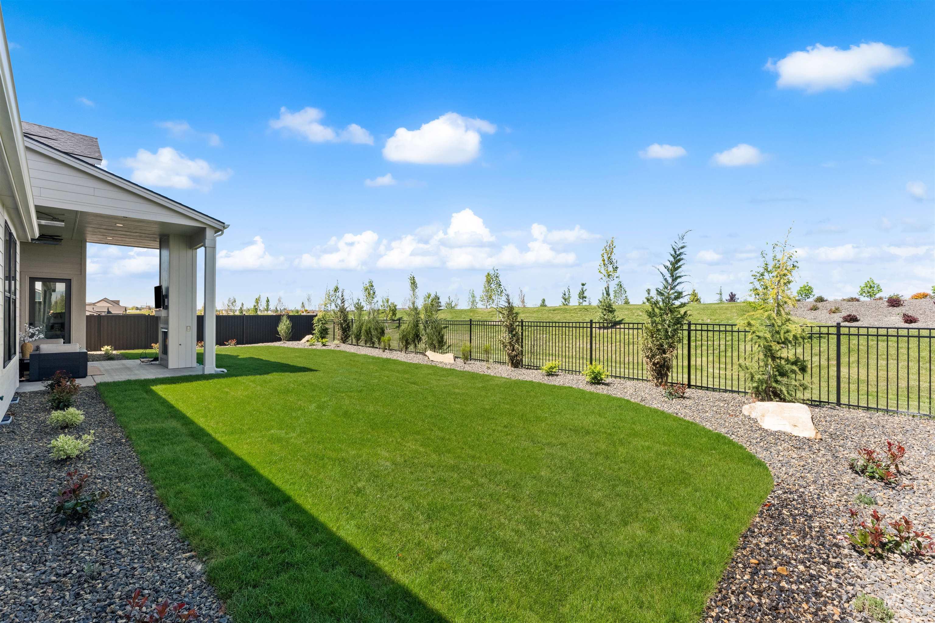 8051 W Inspirado Dr., Eagle, Idaho 83646, 4 Bedrooms, 3.5 Bathrooms, Residential For Sale, Price $1,149,800, 98987628