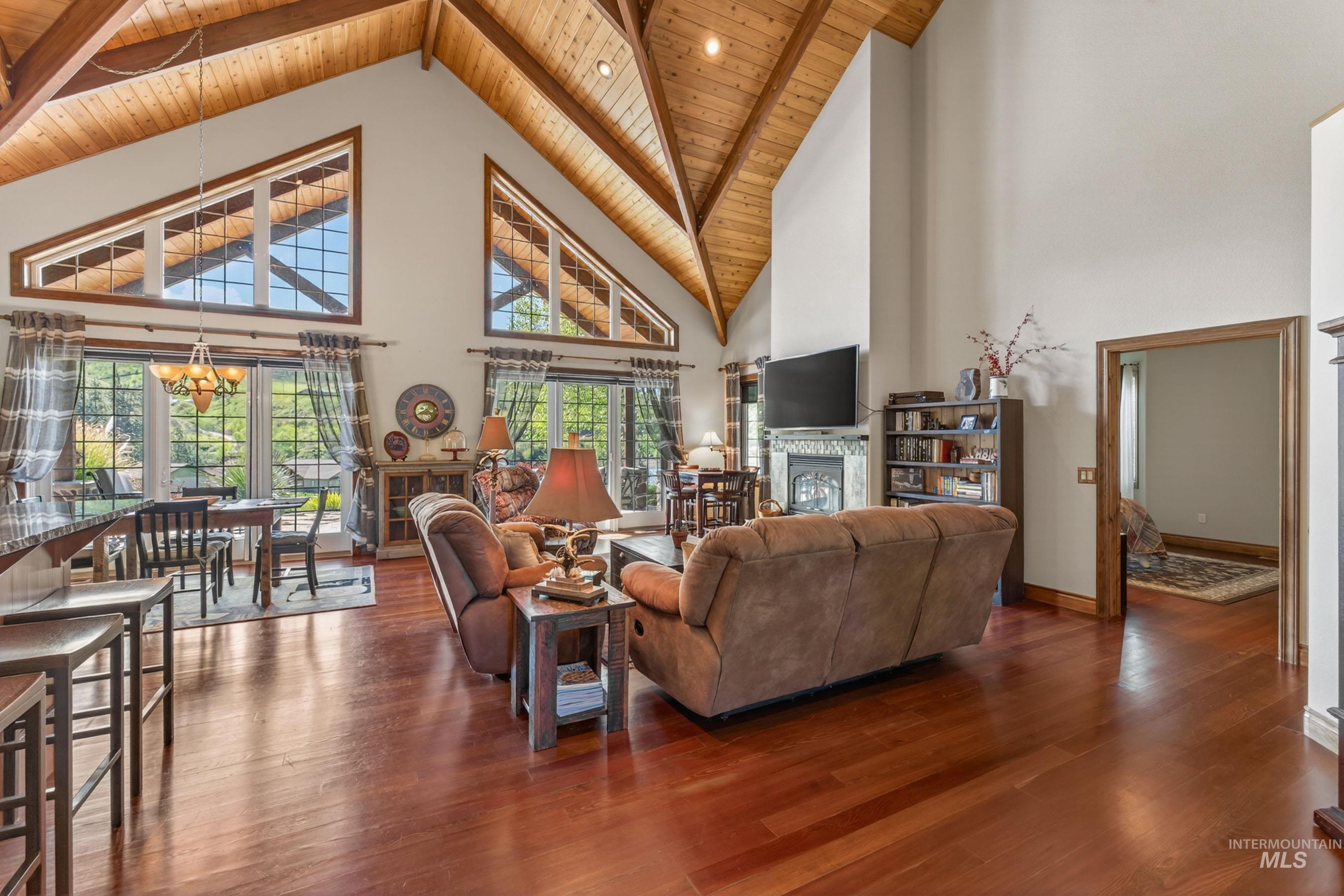113 Deford Rd, White Bird, Idaho 83554, 3 Bedrooms, 3 Bathrooms, Residential For Sale, Price $2,300,000,MLS 98987629