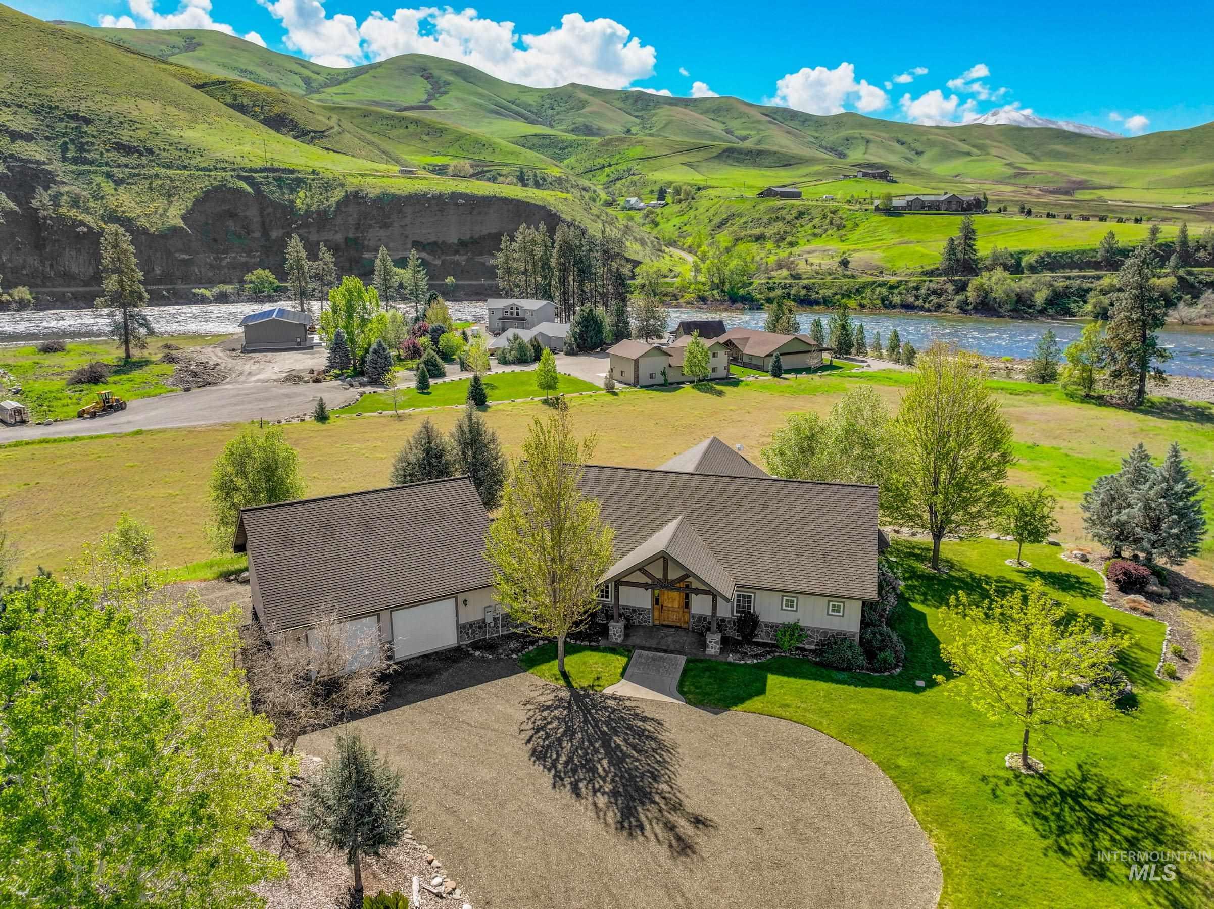 113 Deford Rd, White Bird, Idaho 83554, 3 Bedrooms, 3 Bathrooms, Residential For Sale, Price $2,300,000,MLS 98987629