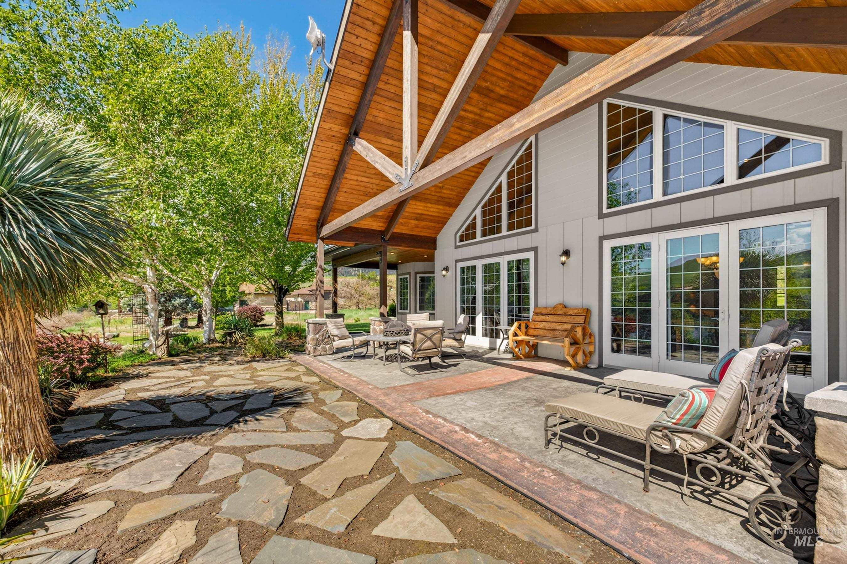 113 Deford Rd, White Bird, Idaho 83554, 3 Bedrooms, 3 Bathrooms, Residential For Sale, Price $2,300,000,MLS 98987629
