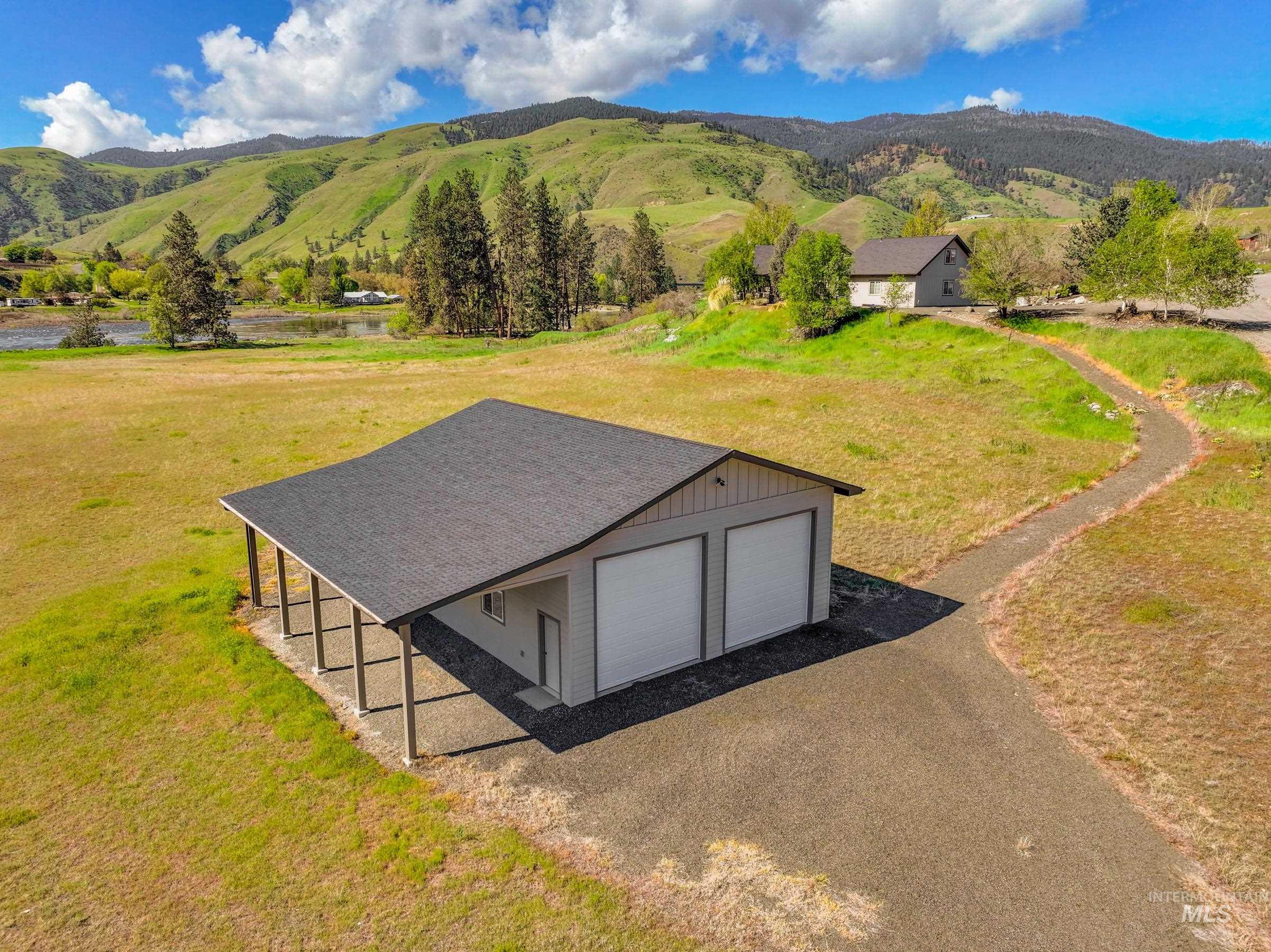 113 Deford Rd, White Bird, Idaho 83554, 3 Bedrooms, 3 Bathrooms, Residential For Sale, Price $2,300,000,MLS 98987629