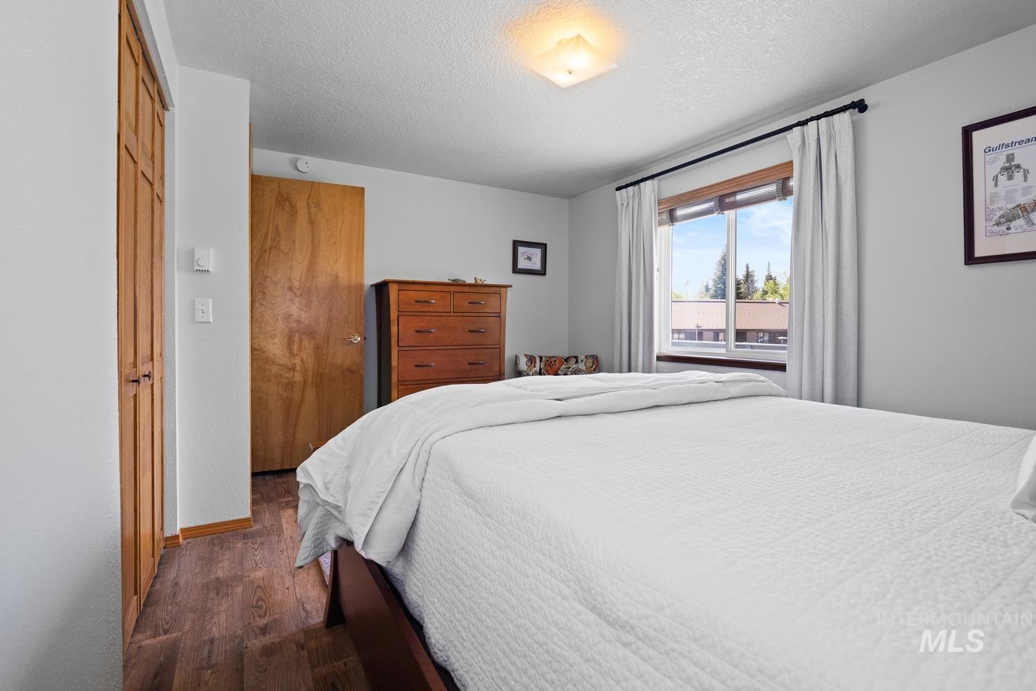 1605 Lawrence Drive, McCall, Idaho 83638, 3 Bedrooms, 2 Bathrooms, Residential For Sale, Price $774,900, 98987631