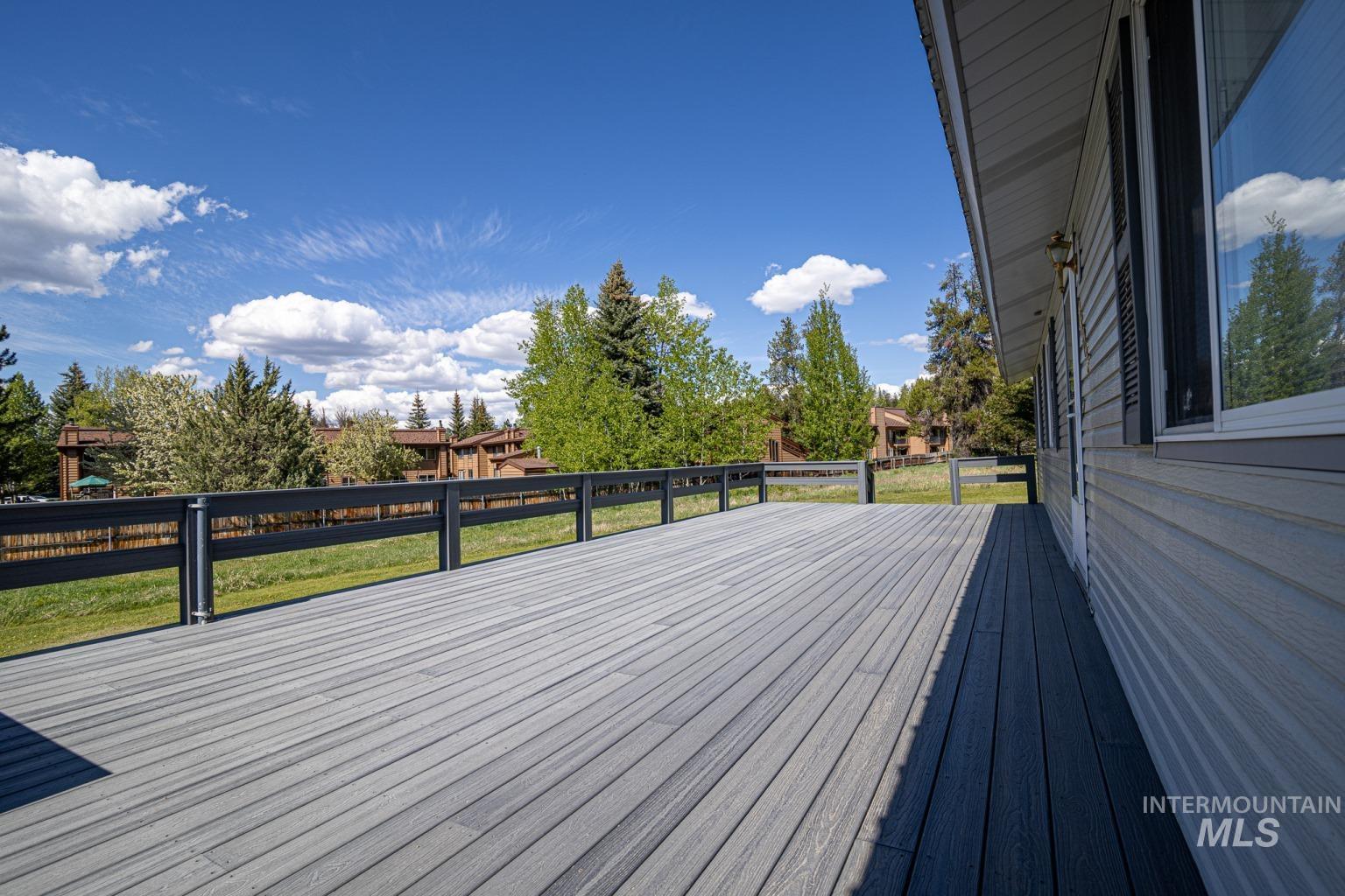1605 Lawrence Drive, McCall, Idaho 83638, 3 Bedrooms, 2 Bathrooms, Residential For Sale, Price $774,900, 98987631