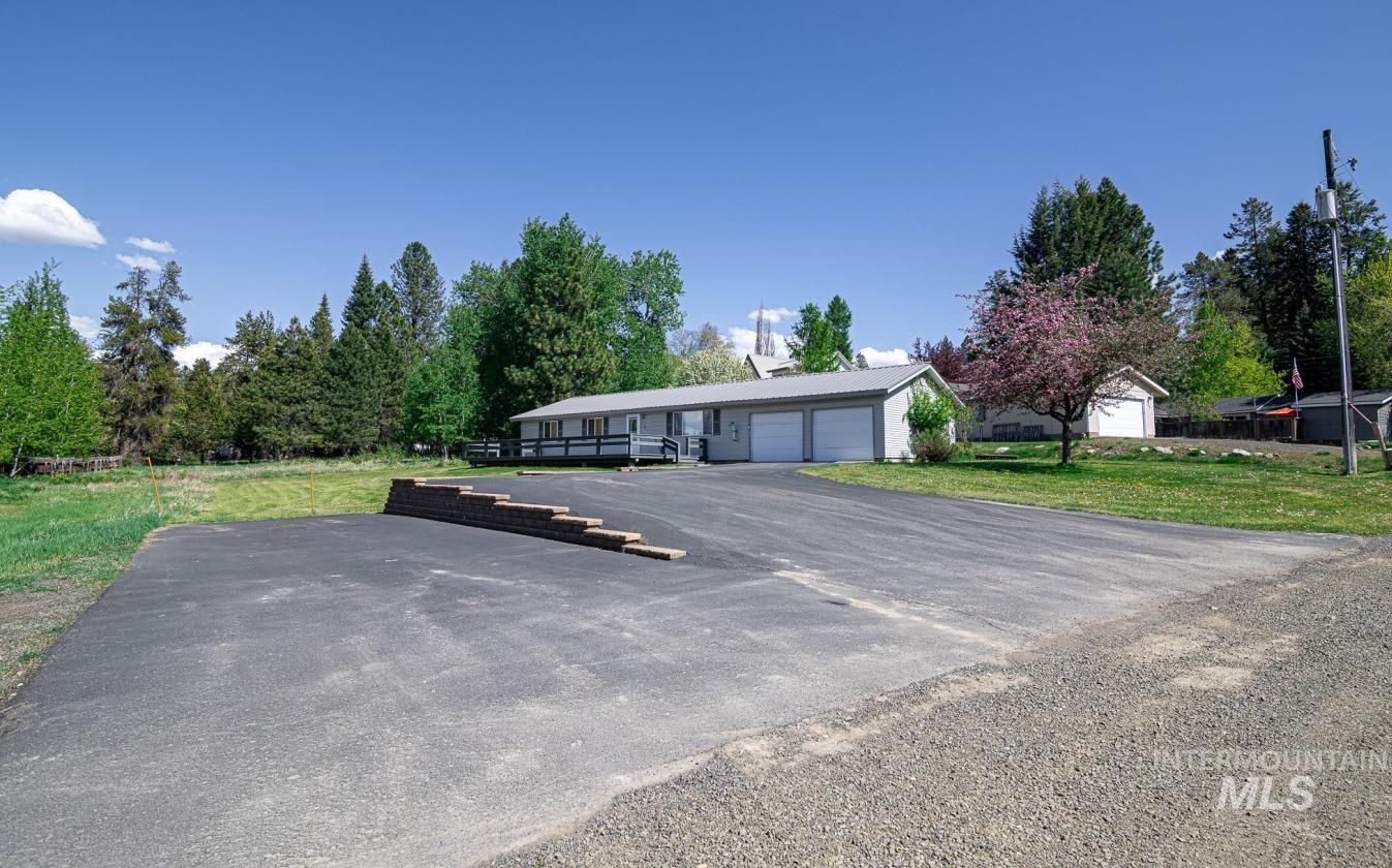 1605 Lawrence Drive, McCall, Idaho 83638, 3 Bedrooms, 2 Bathrooms, Residential For Sale, Price $774,900, 98987631