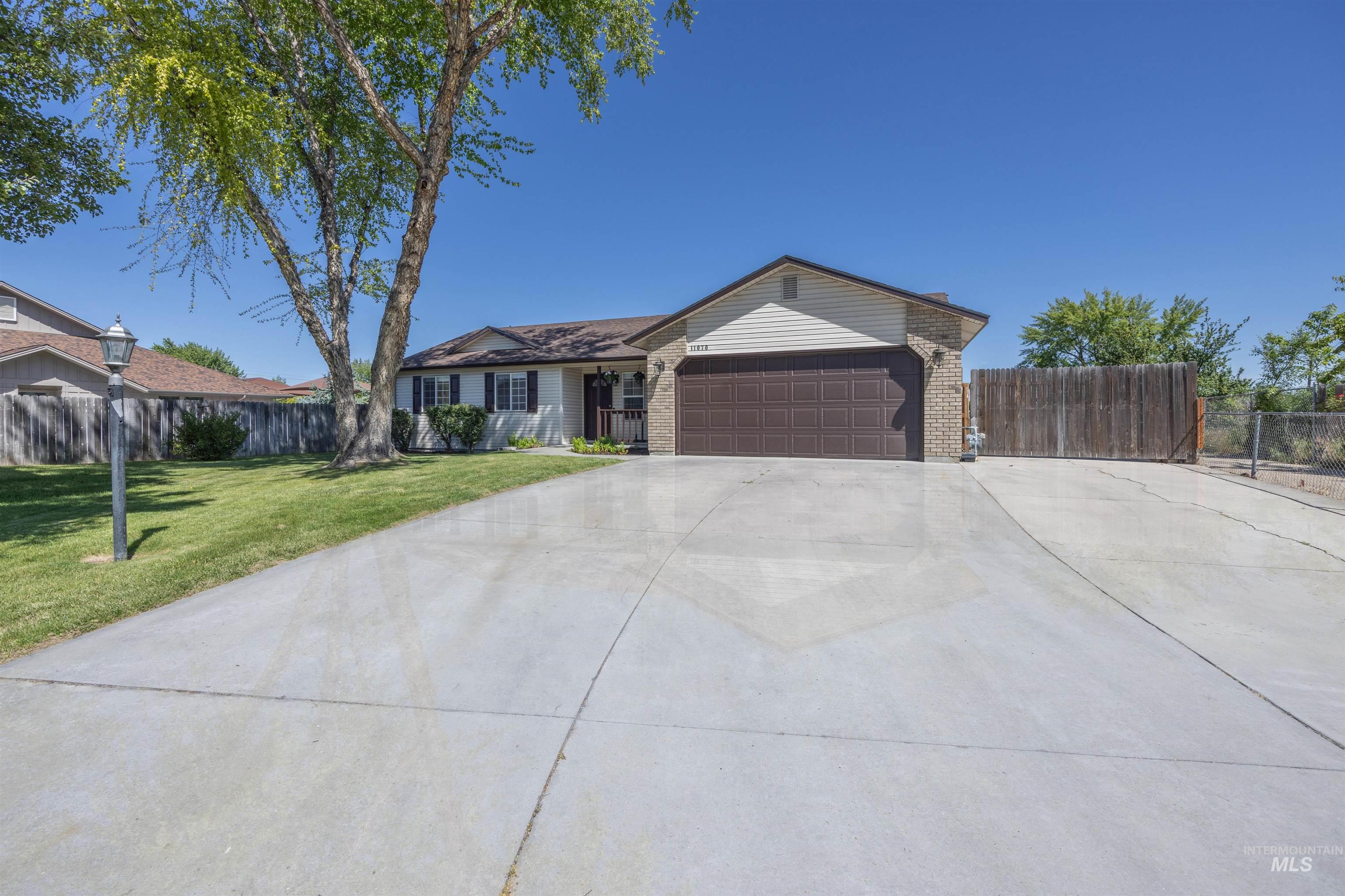 11070 W Capella Street, Star, Idaho 83669, 4 Bedrooms, 2 Bathrooms, Residential For Sale, Price $449,999, 98987633
