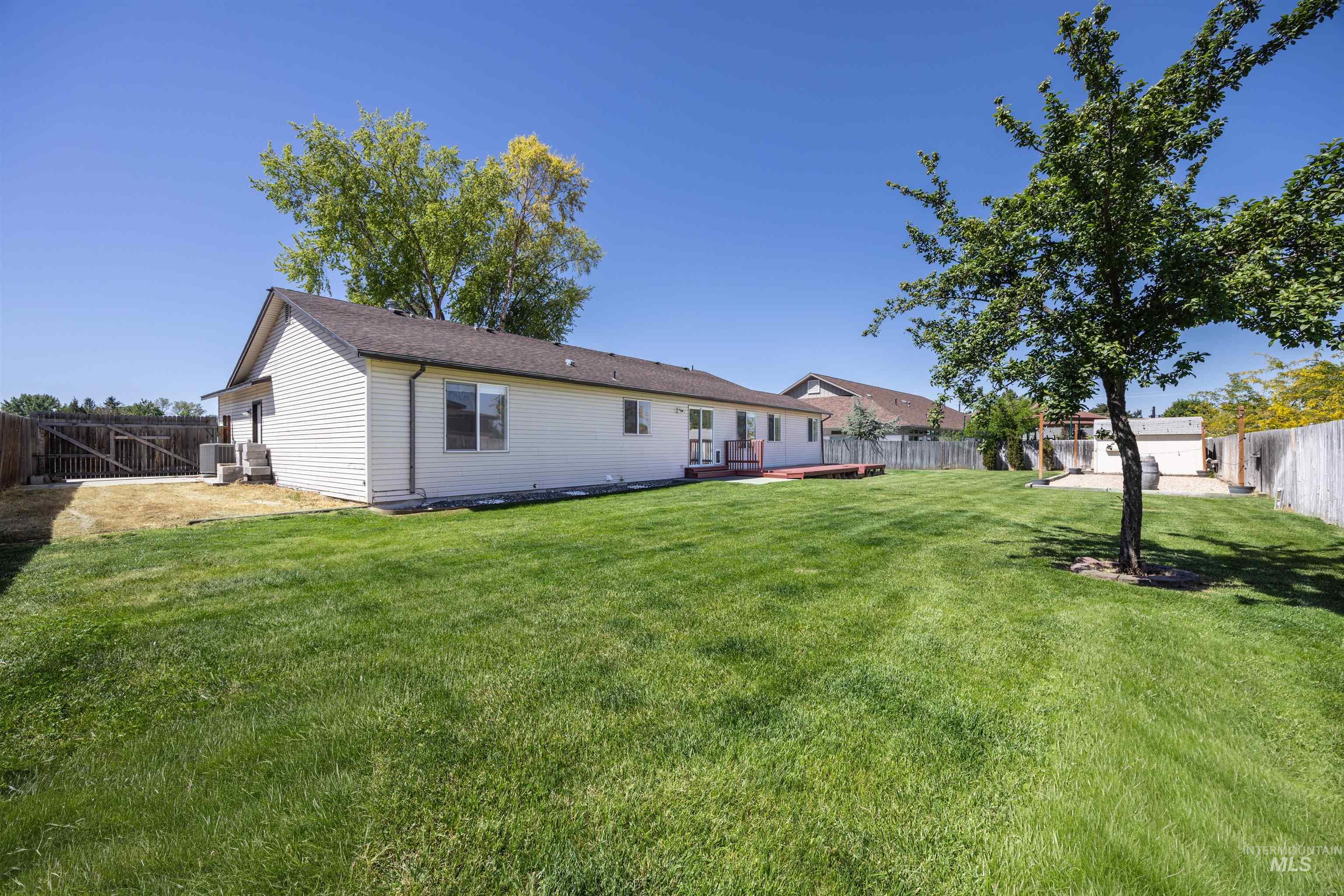 11070 W Capella Street, Star, Idaho 83669, 4 Bedrooms, 2 Bathrooms, Residential For Sale, Price $449,999, 98987633