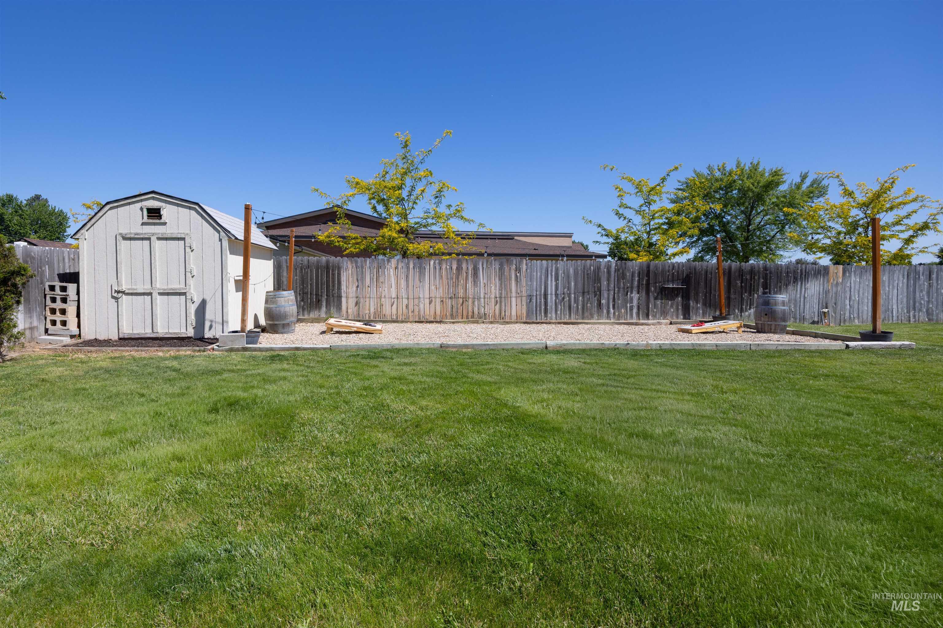 11070 W Capella Street, Star, Idaho 83669, 4 Bedrooms, 2 Bathrooms, Residential For Sale, Price $449,999, 98987633