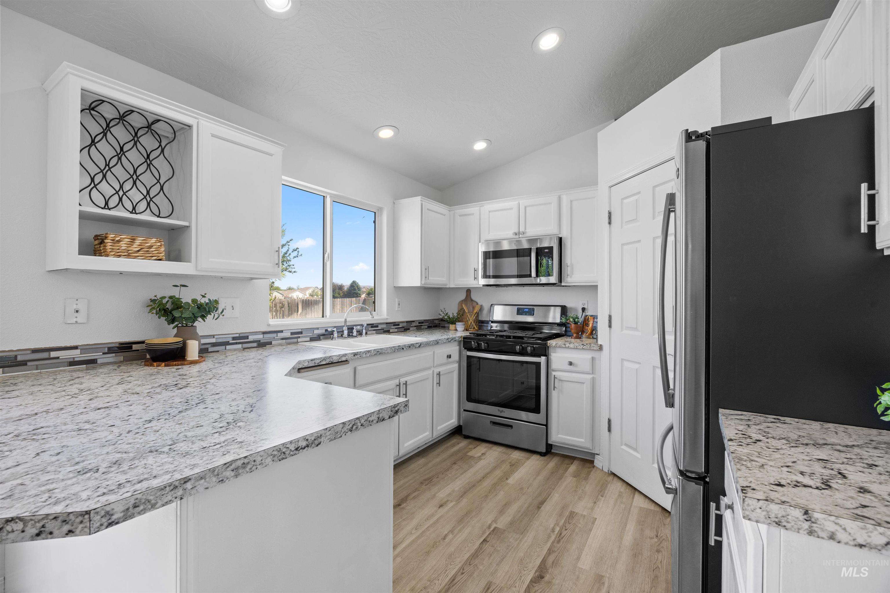 11070 W Capella Street, Star, Idaho 83669, 4 Bedrooms, 2 Bathrooms, Residential For Sale, Price $449,999, 98987633