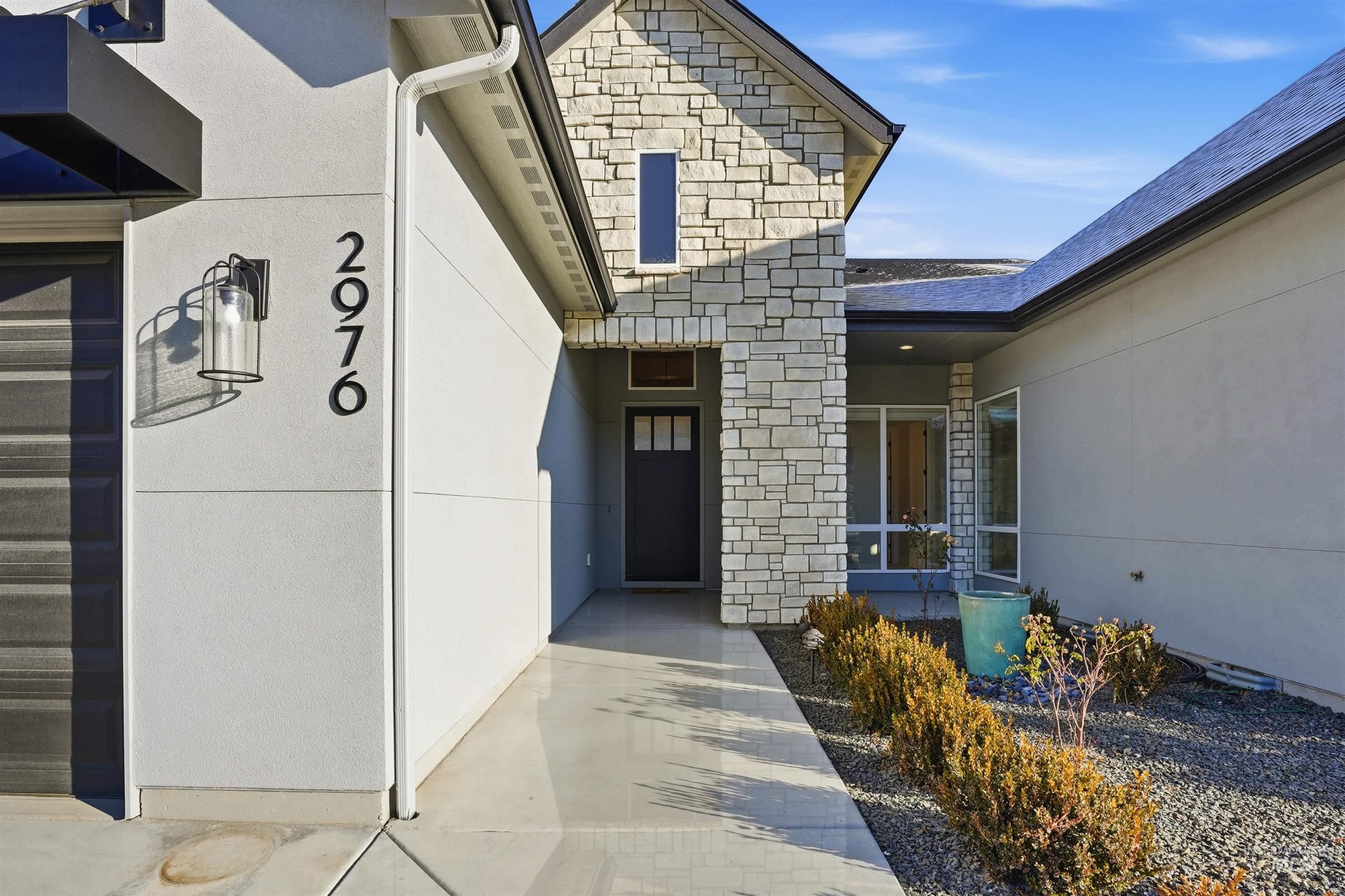 2976 E Parulo Dr., Meridian, Idaho 83642, 3 Bedrooms, 2.5 Bathrooms, Residential For Sale, Price $1,124,900, 98987636