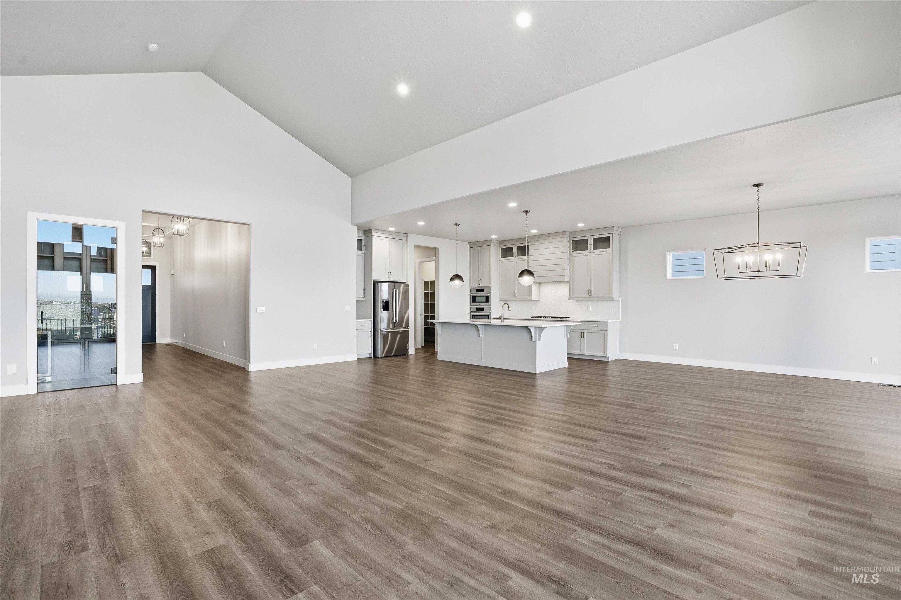 2976 E Parulo Dr., Meridian, Idaho 83642, 3 Bedrooms, 2.5 Bathrooms, Residential For Sale, Price $1,124,900, 98987636