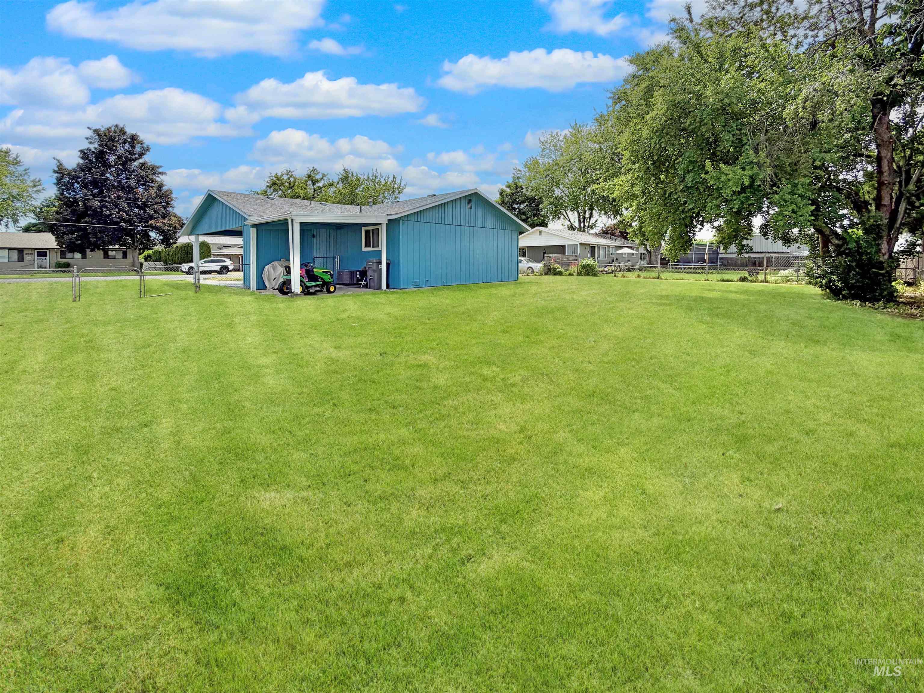 2044 10th Ave, Clarkston, Washington 99403, 3 Bedrooms, 1 Bathroom, Residential For Sale, Price $325,000, 98987638
