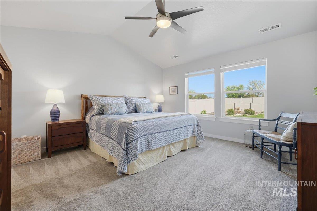 5070 W Vanderbilt Dr, Meridian, Idaho 83646, 4 Bedrooms, 2 Bathrooms, Residential For Sale, Price $579,000, 98987643