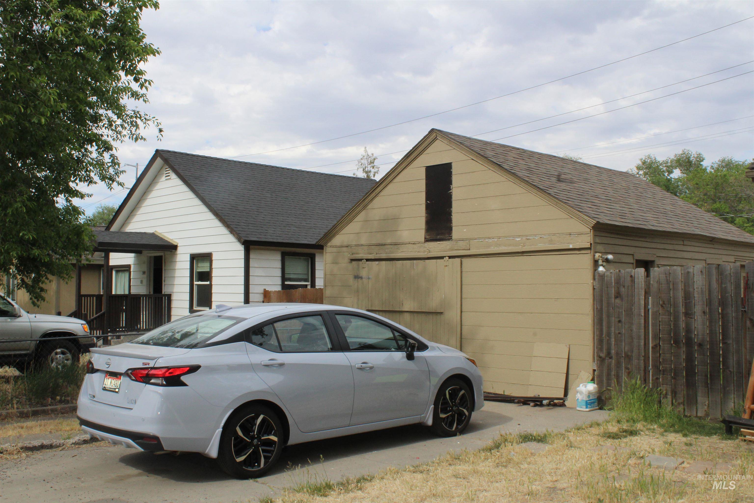 376 Van Buren St, Twin Falls, Idaho 83301, 2 Bedrooms, 1 Bathroom, Residential For Sale, Price $240,000, 98987645