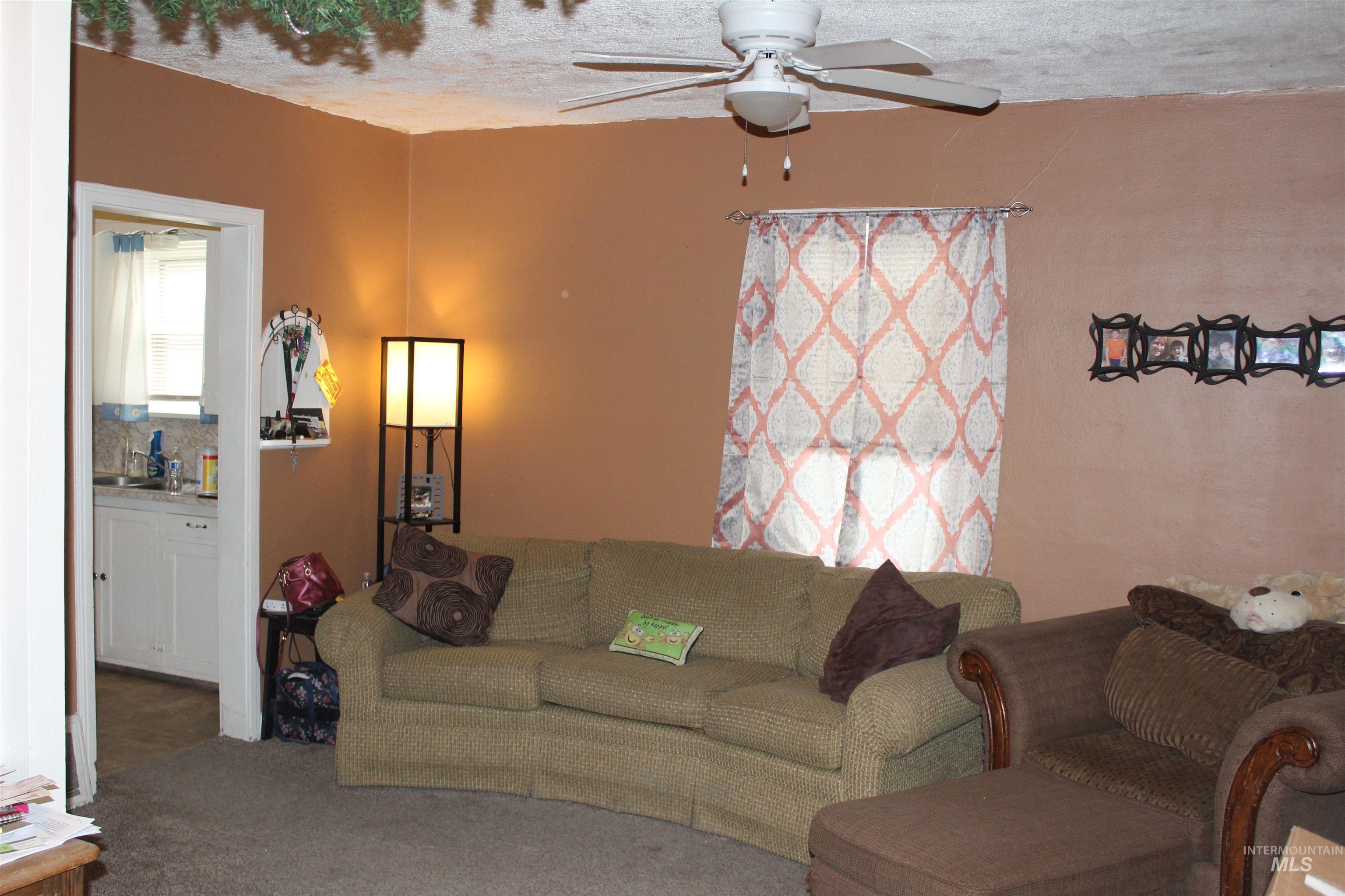 376 Van Buren St, Twin Falls, Idaho 83301, 2 Bedrooms, 1 Bathroom, Residential For Sale, Price $240,000, 98987645