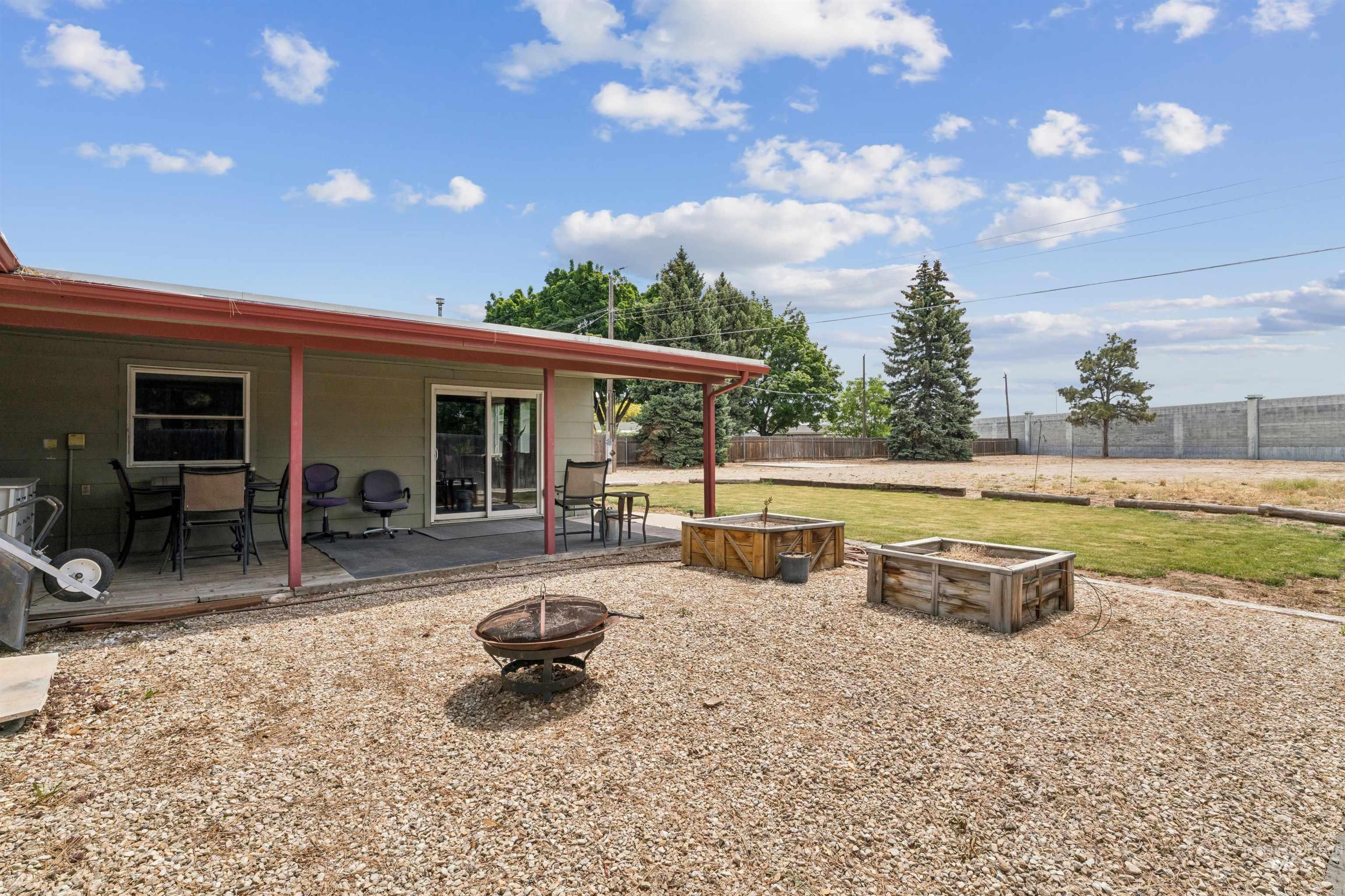 6701 W Grunder, Boise, Idaho 83705, 5 Bedrooms, 2.5 Bathrooms, Residential For Sale, Price $675,000, 98987646