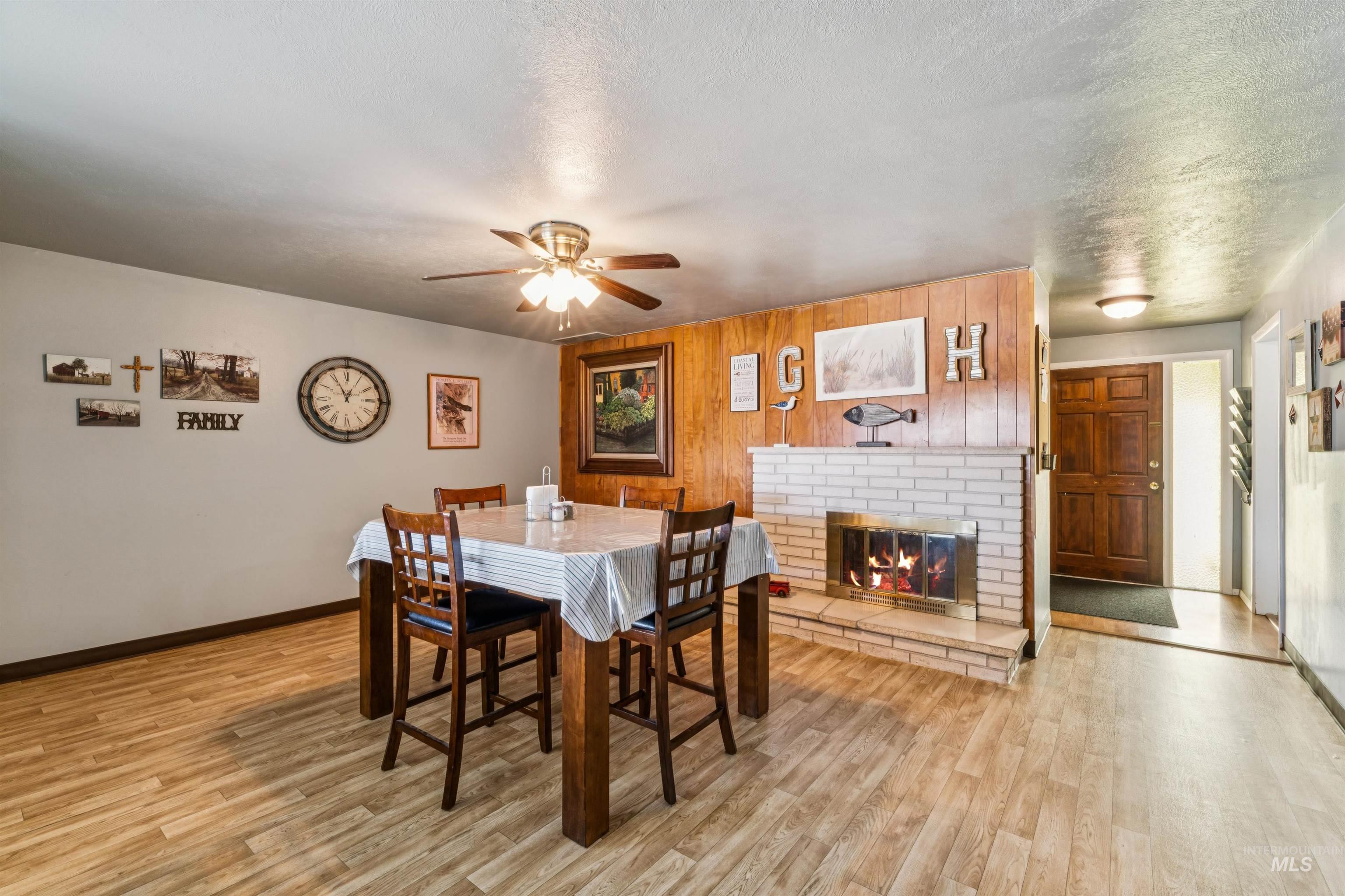 6701 W Grunder, Boise, Idaho 83705, 5 Bedrooms, 2.5 Bathrooms, Residential For Sale, Price $675,000, 98987646