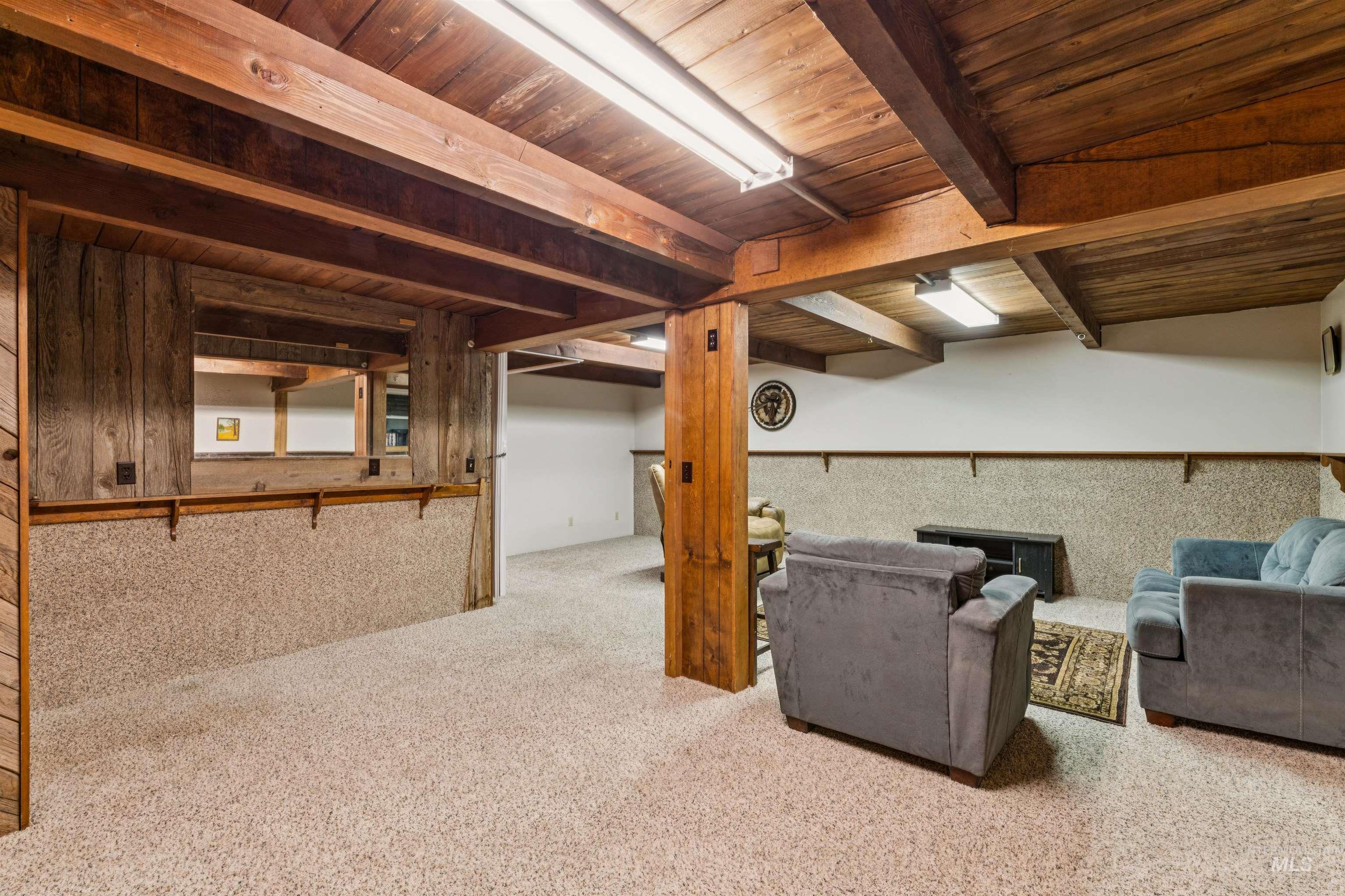 6701 W Grunder, Boise, Idaho 83705, 5 Bedrooms, 2.5 Bathrooms, Residential For Sale, Price $675,000, 98987646