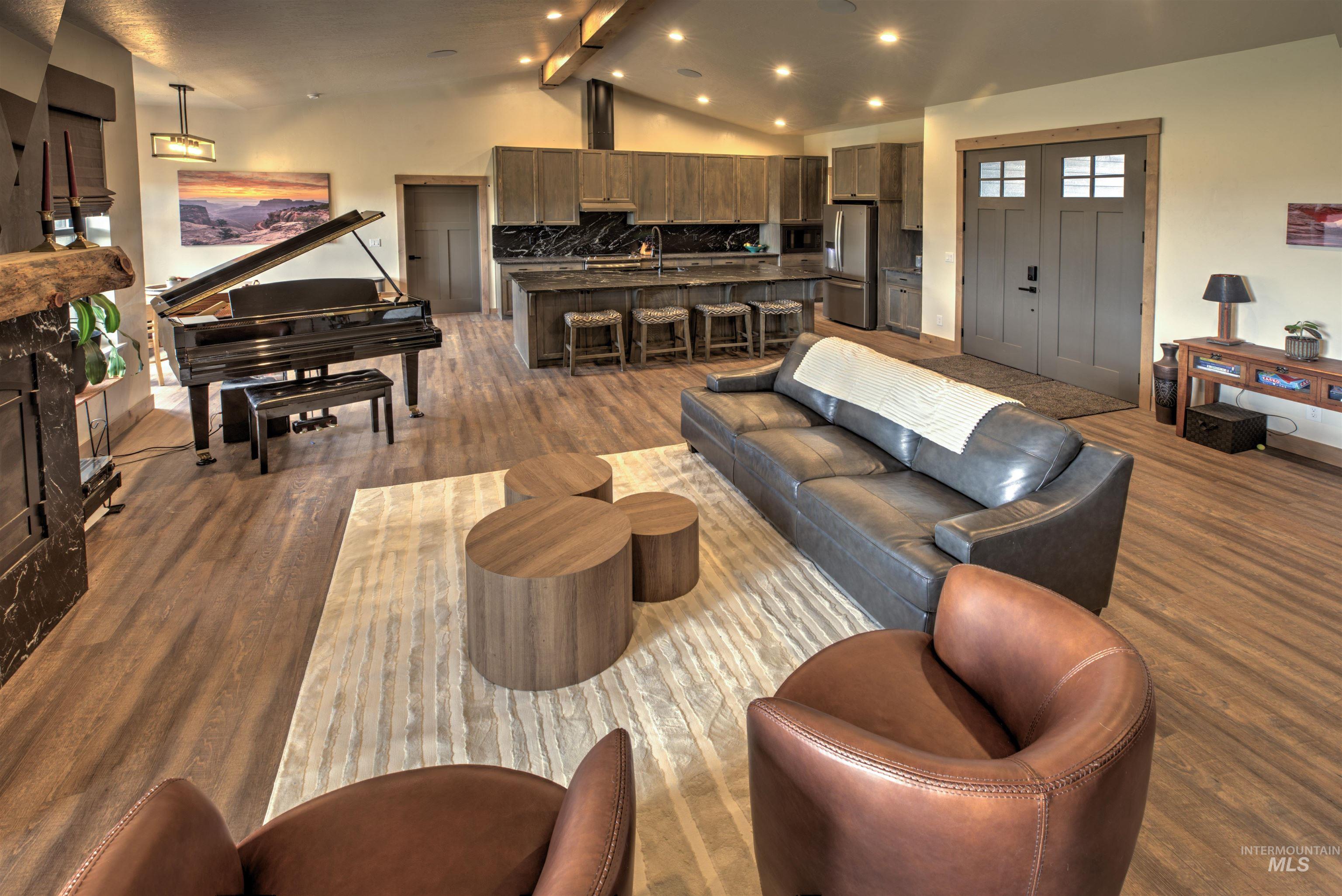 13903 Sky View Court, McCall, Idaho 83638, 4 Bedrooms, 3 Bathrooms, Residential For Sale, Price $1,595,000, 98987647