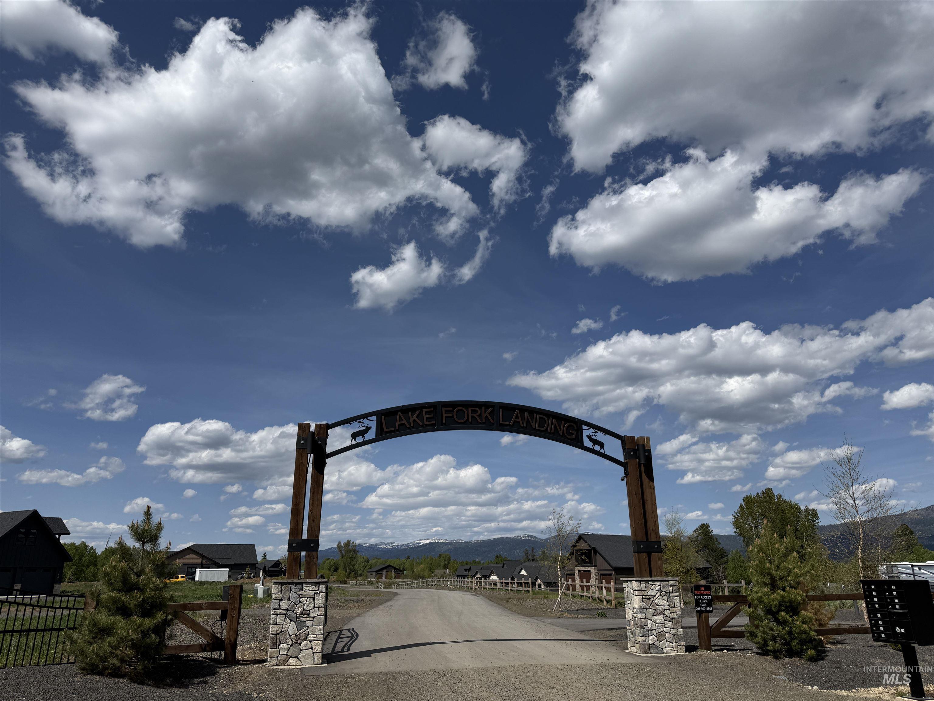 13903 Sky View Court, McCall, Idaho 83638, 4 Bedrooms, 3 Bathrooms, Residential For Sale, Price $1,595,000, 98987647