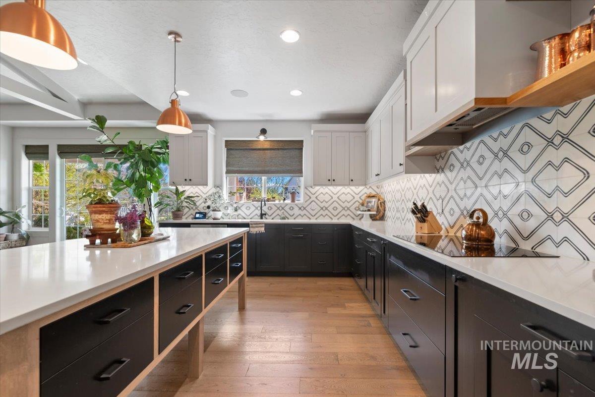 15164 Pinehurst Way, Caldwell, Idaho 83607, 3 Bedrooms, 3 Bathrooms, Residential For Sale, Price $890,000, 98987648