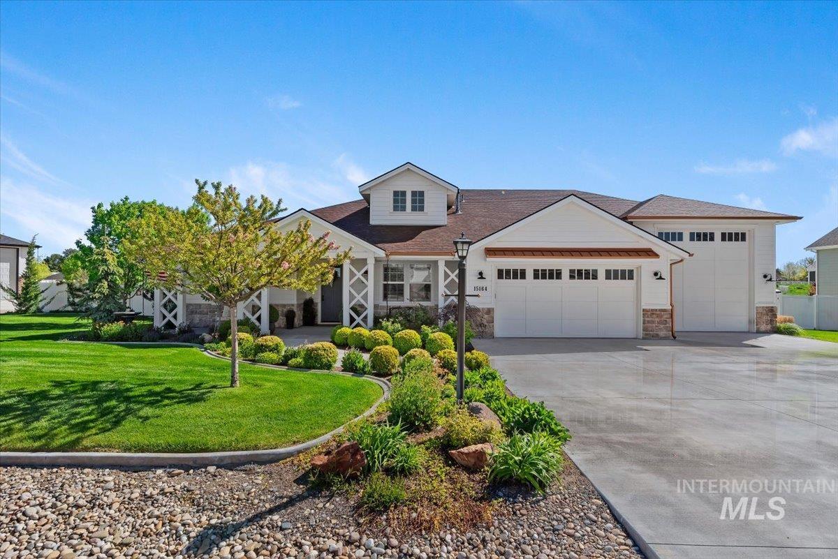 15164 Pinehurst Way, Caldwell, Idaho 83607, 3 Bedrooms, 3 Bathrooms, Residential For Sale, Price $890,000, 98987648