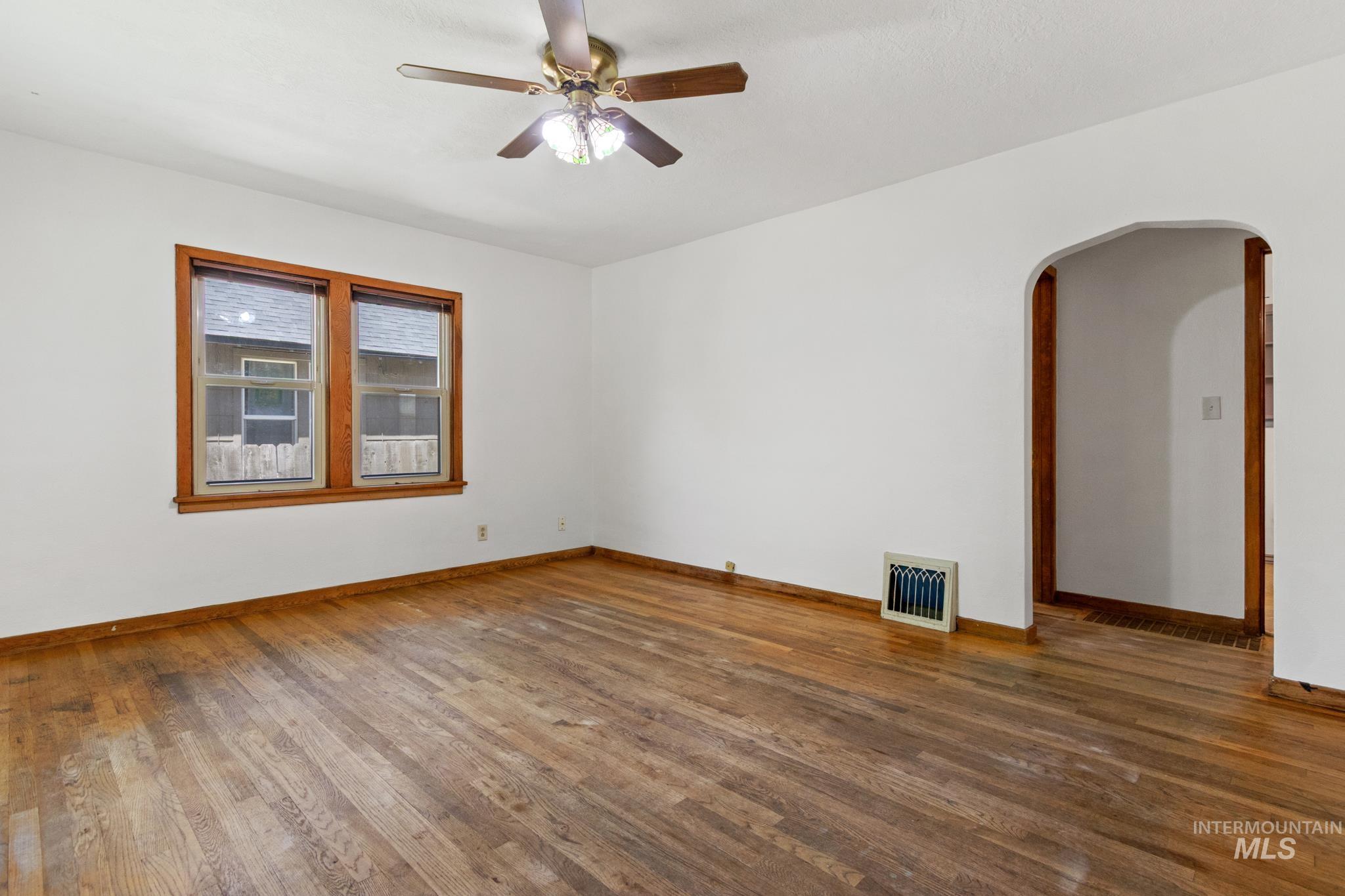1110 N 14Th St, Boise, Idaho 83702, 4 Bedrooms, 2 Bathrooms, Residential For Sale, Price $749,900,MLS 98987654