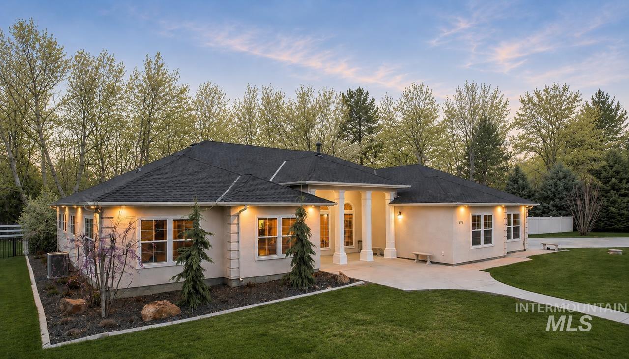 977 N Woodvalley Pl, Eagle, Idaho 83616, 3 Bedrooms, 2.5 Bathrooms, Residential For Sale, Price $1,034,500, 98987657