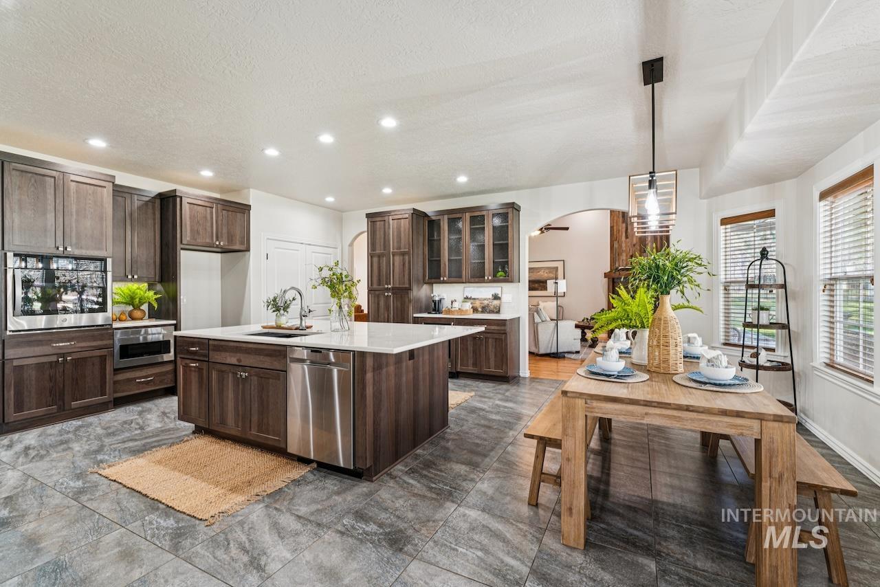 977 N Woodvalley Pl, Eagle, Idaho 83616, 3 Bedrooms, 2.5 Bathrooms, Residential For Sale, Price $1,034,500, 98987657