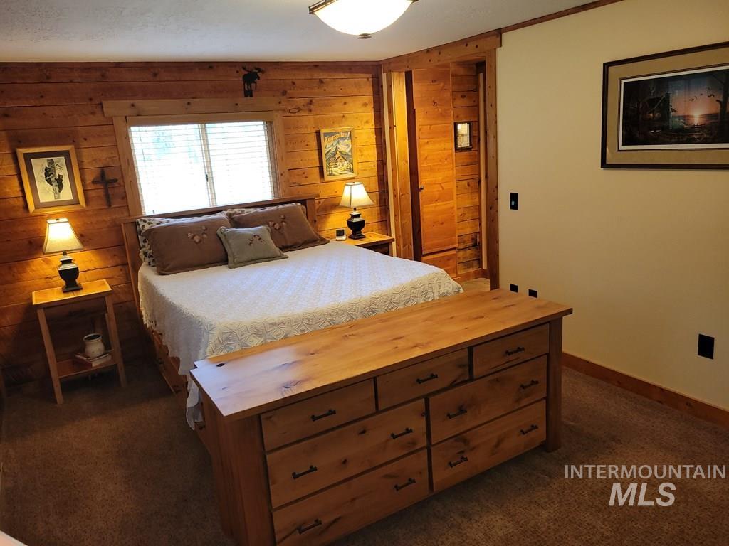 10534 Hwy 55, Cascade, Idaho 83611, 2 Bedrooms, 2 Bathrooms, Residential For Sale, Price $799,900, 98987661