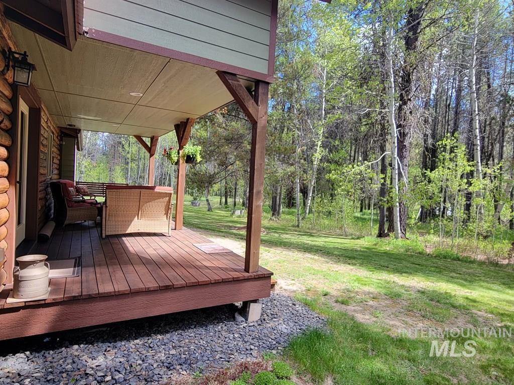 10534 Hwy 55, Cascade, Idaho 83611, 2 Bedrooms, 2 Bathrooms, Residential For Sale, Price $799,900, 98987661
