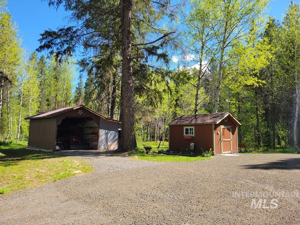 10534 Hwy 55, Cascade, Idaho 83611, 2 Bedrooms, 2 Bathrooms, Residential For Sale, Price $799,900, 98987661