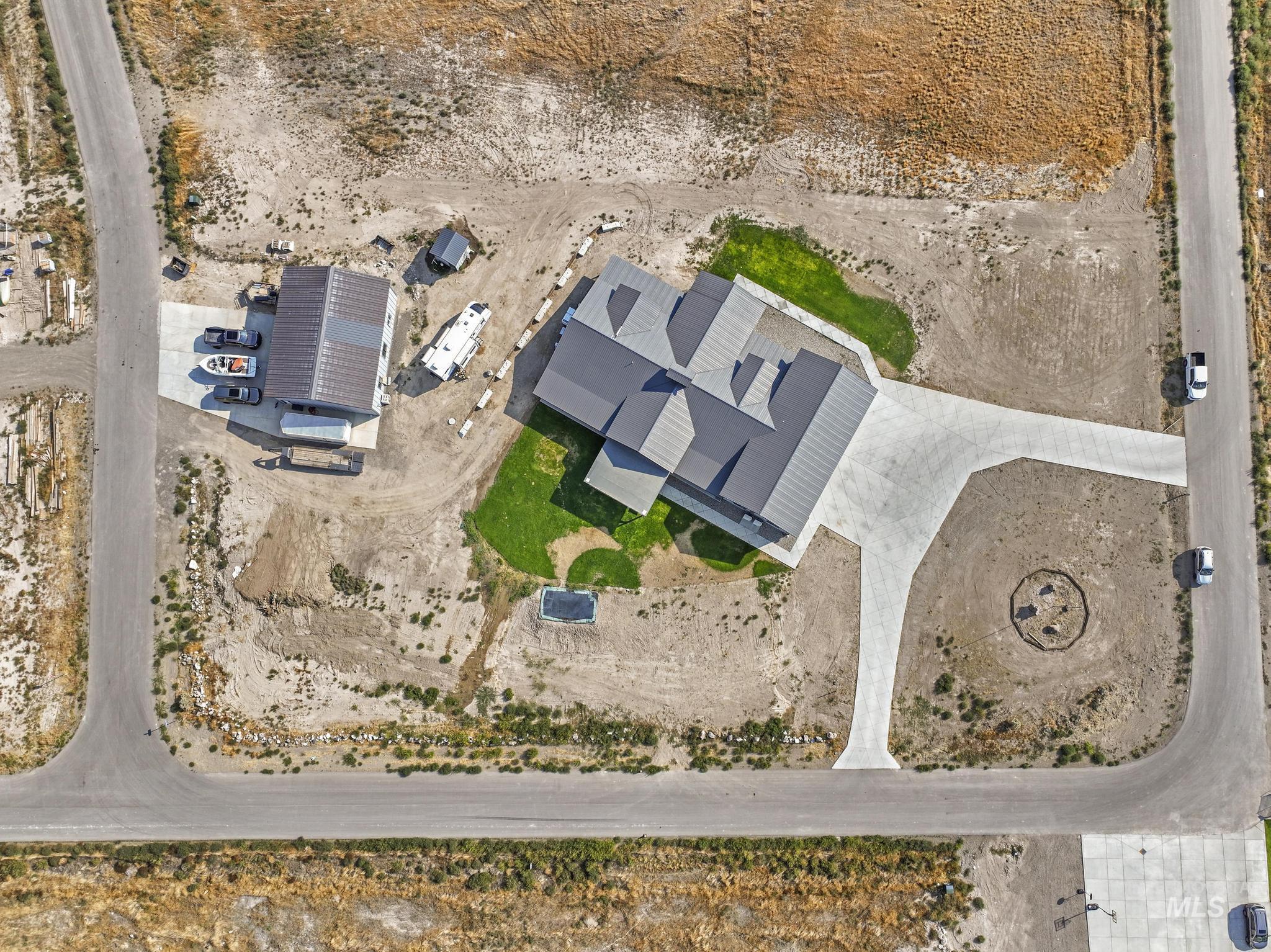 4038 n 3510 e West dr, Kimberly, Idaho 83341, 5 Bedrooms, 4 Bathrooms, Residential For Sale, Price $1,400,000, 98987665