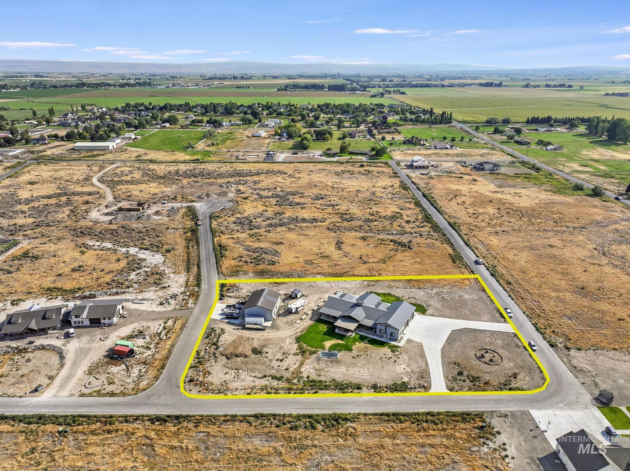 4038 n 3510 e West dr, Kimberly, Idaho 83341, 5 Bedrooms, 4 Bathrooms, Residential For Sale, Price $1,400,000, 98987665