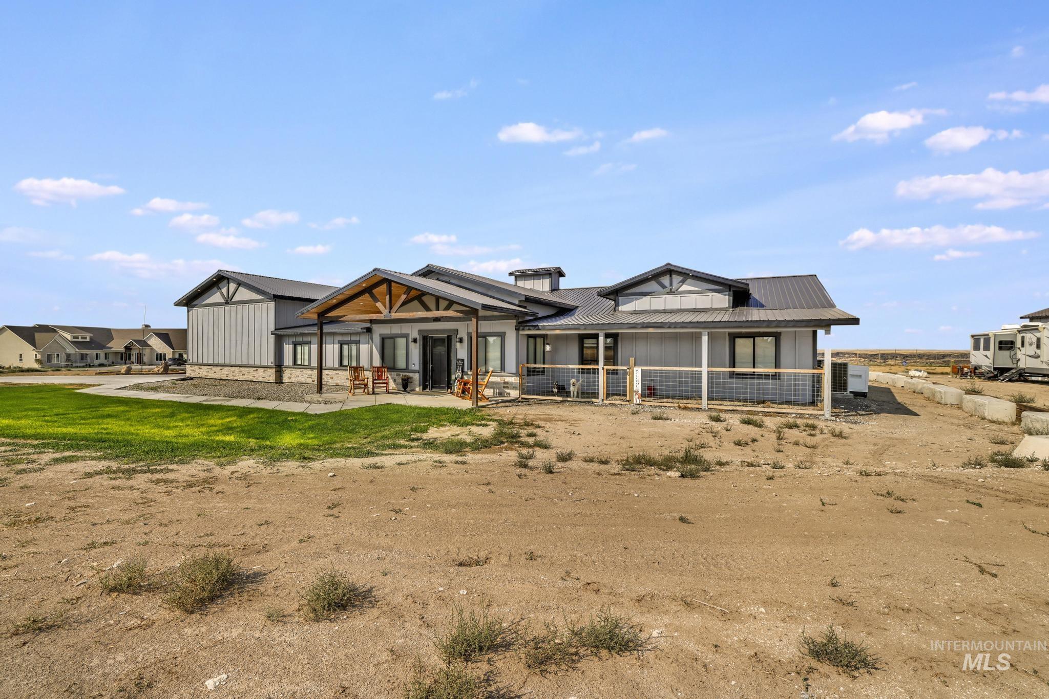 4038 n 3510 e West dr, Kimberly, Idaho 83341, 5 Bedrooms, 4 Bathrooms, Residential For Sale, Price $1,400,000, 98987665