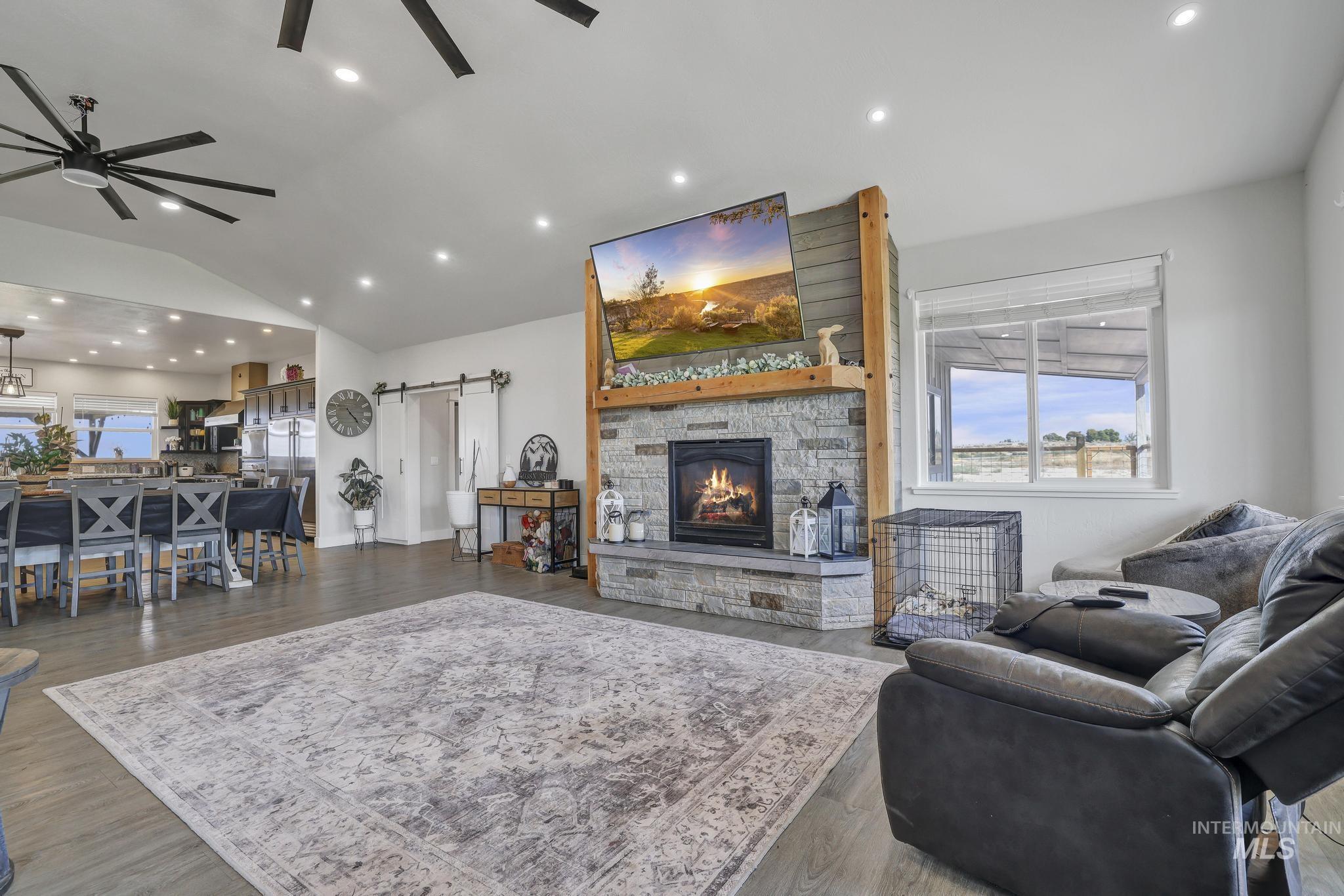 4038 n 3510 e West dr, Kimberly, Idaho 83341, 5 Bedrooms, 4 Bathrooms, Residential For Sale, Price $1,400,000, 98987665