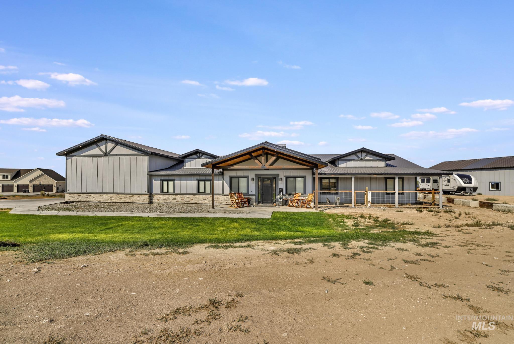 4038 n 3510 e West dr, Kimberly, Idaho 83341, 5 Bedrooms, 4 Bathrooms, Residential For Sale, Price $1,400,000, 98987665