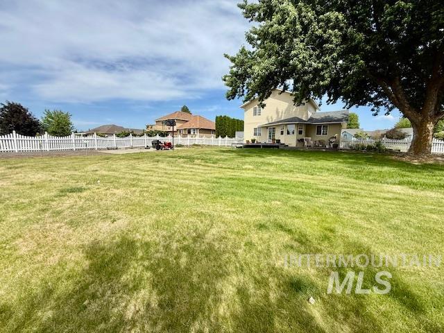 1750 E Wheatlands, Lewiston, Idaho 83501, 4 Bedrooms, 3 Bathrooms, Residential For Sale, Price $505,000, 98987667
