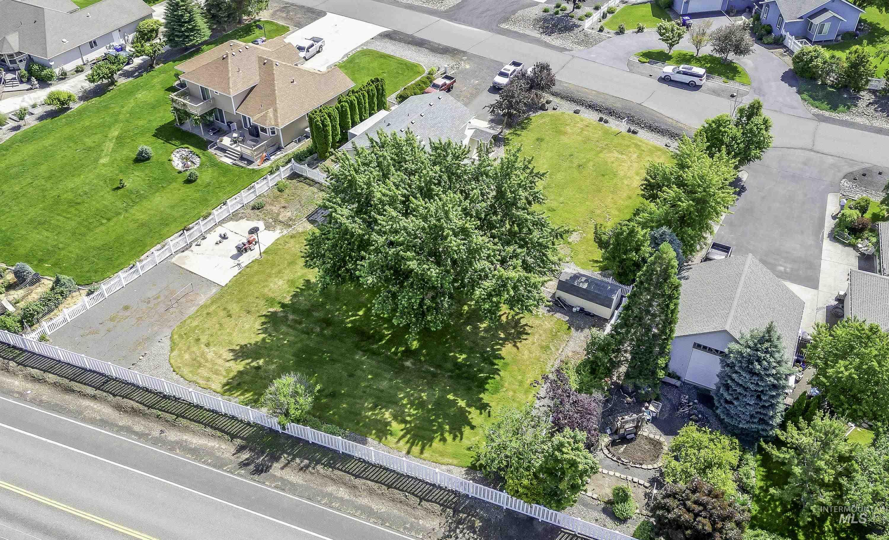 1750 E Wheatlands, Lewiston, Idaho 83501, 4 Bedrooms, 3 Bathrooms, Residential For Sale, Price $480,000, 98987667